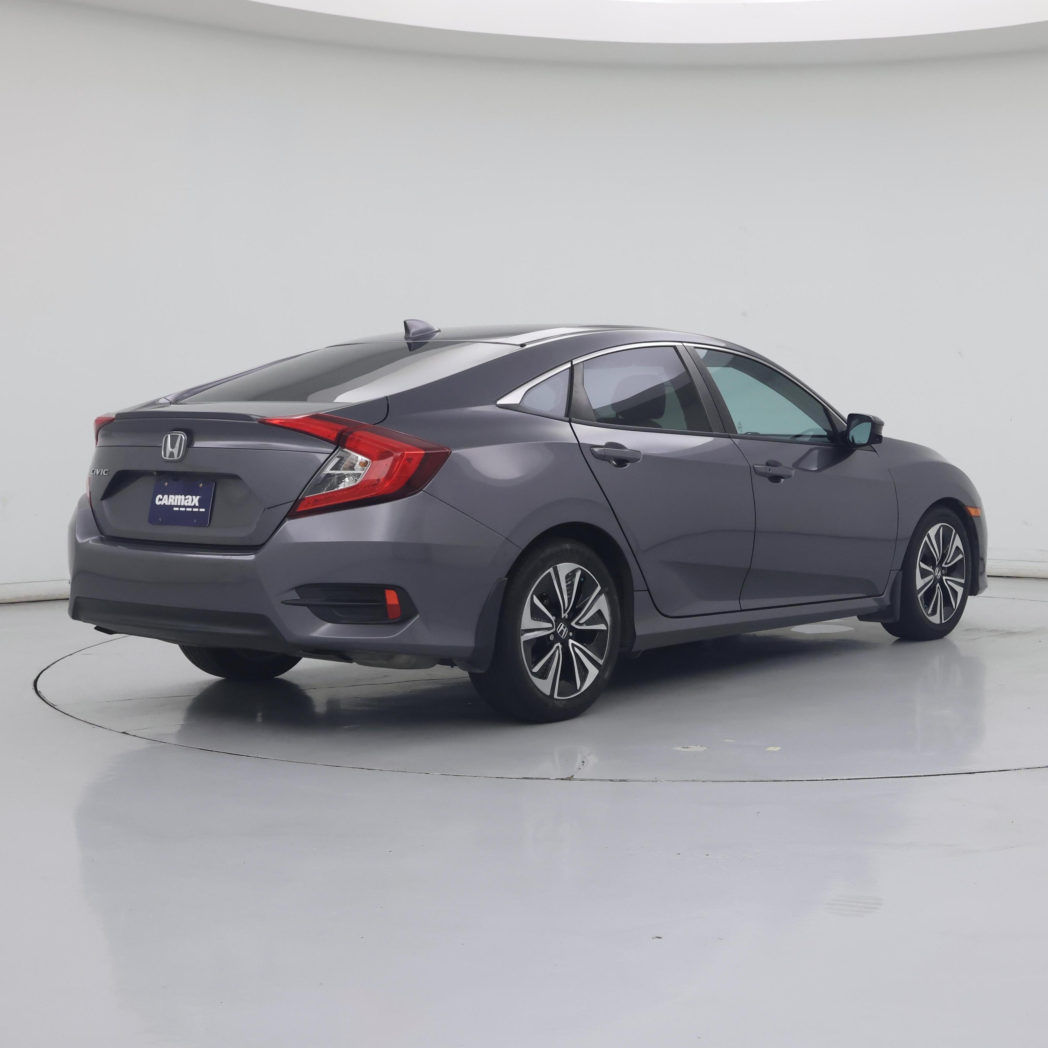 Thumbnail: 2017 Honda Civic - 8