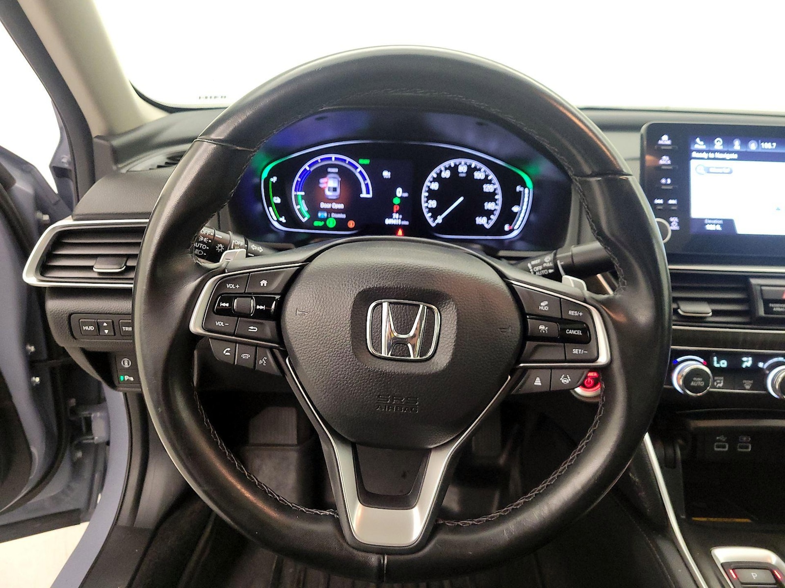 2022 Honda Accord Hybrid Touring - Photo 11