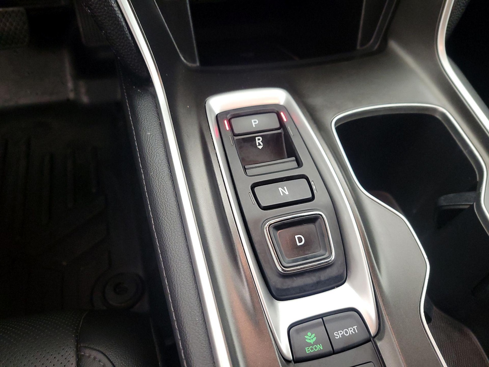 2022 Honda Accord Hybrid Touring - Photo 19