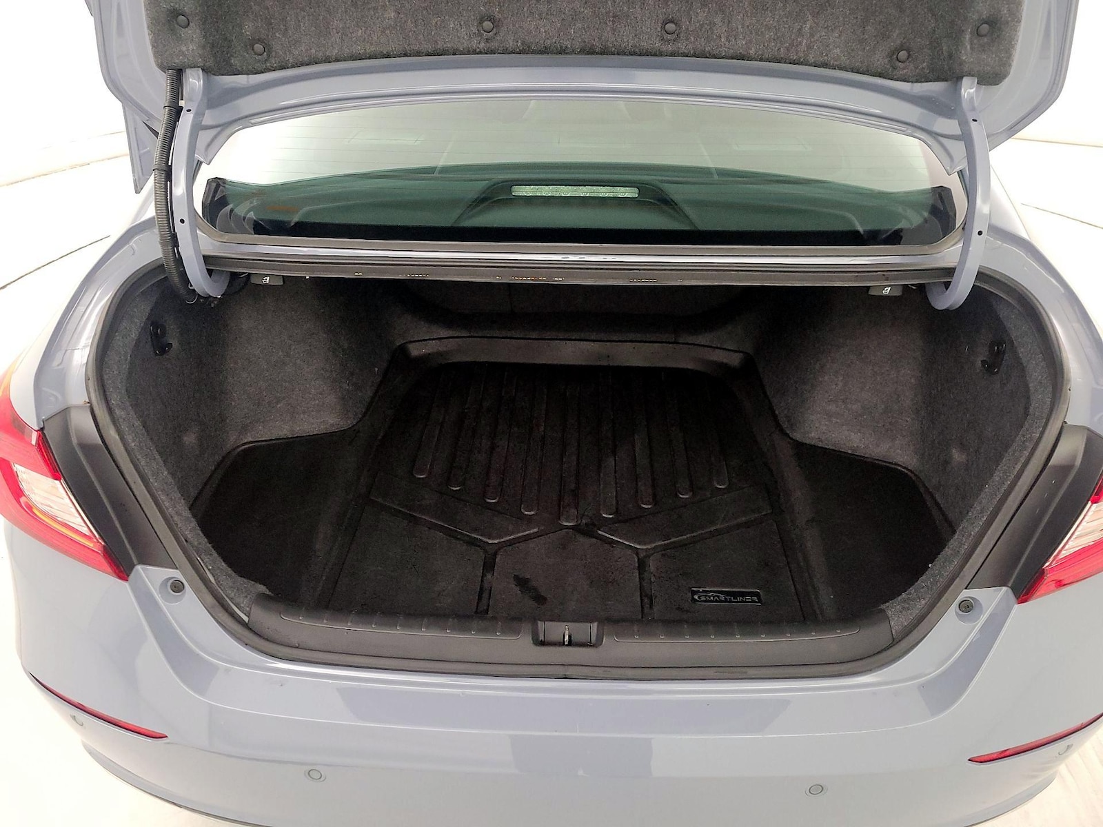 2022 Honda Accord Hybrid Touring - Photo 23