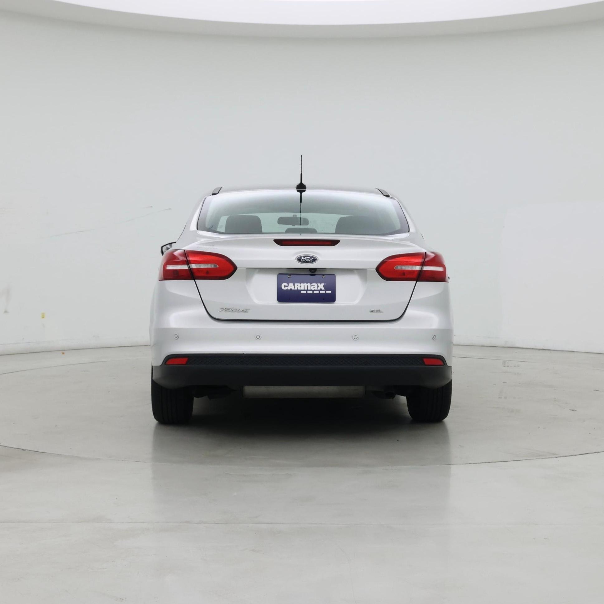 Thumbnail: 2018 Ford Focus - 6