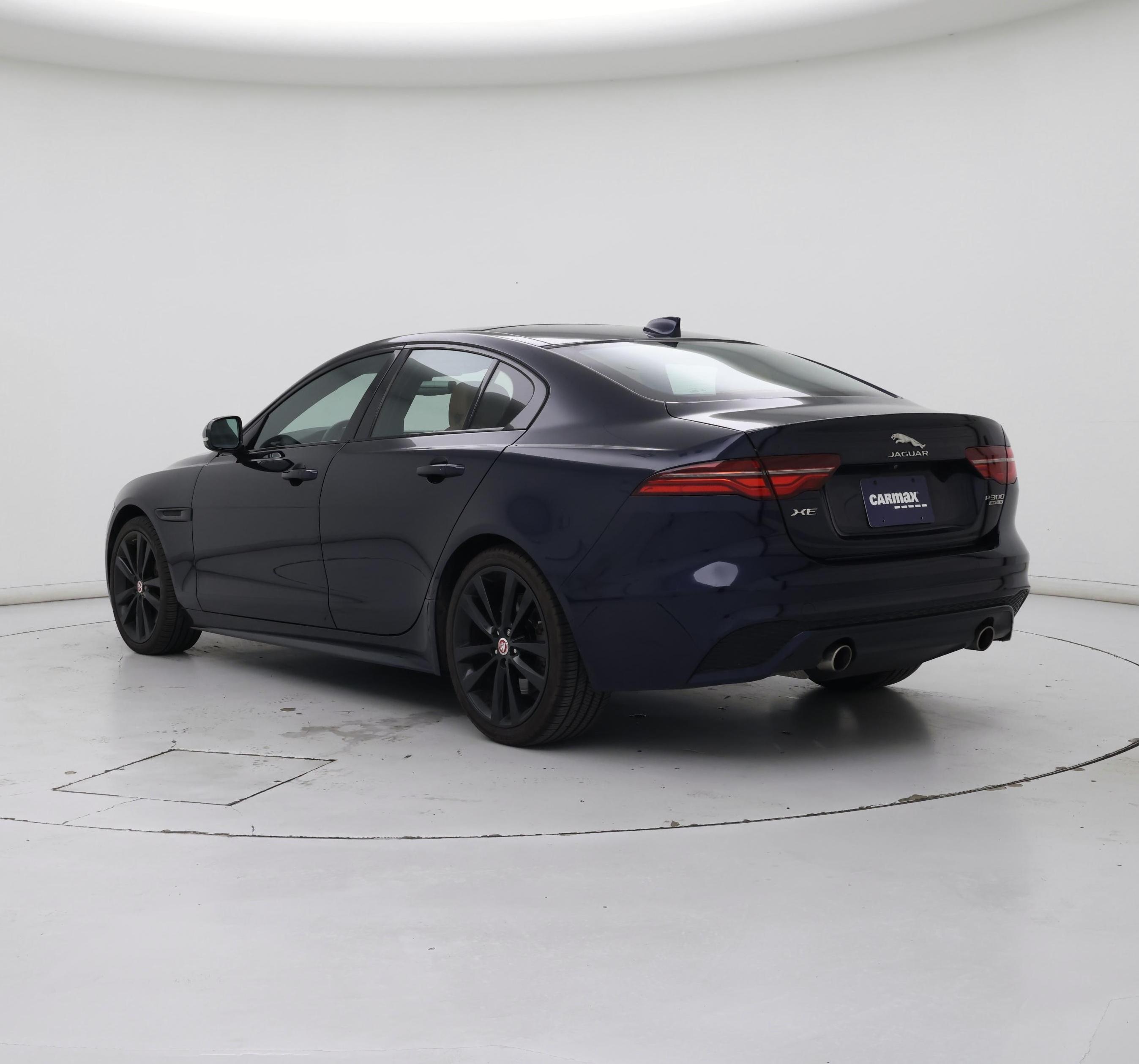 Thumbnail: 2020 Jaguar XE - 2