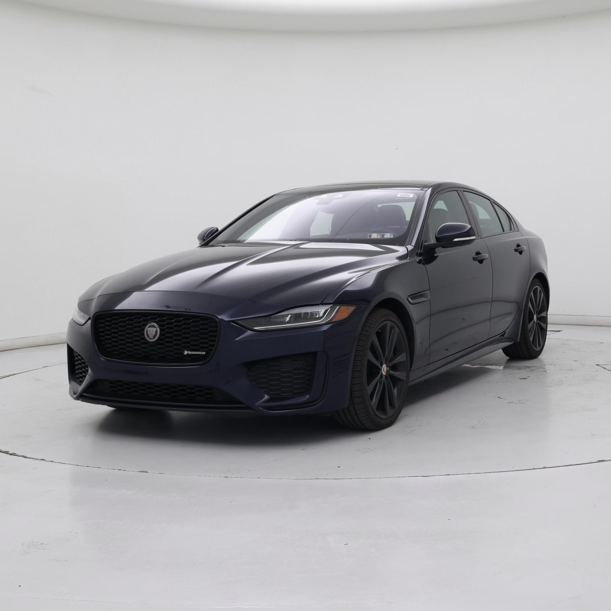 Thumbnail: 2020 Jaguar XE - 4