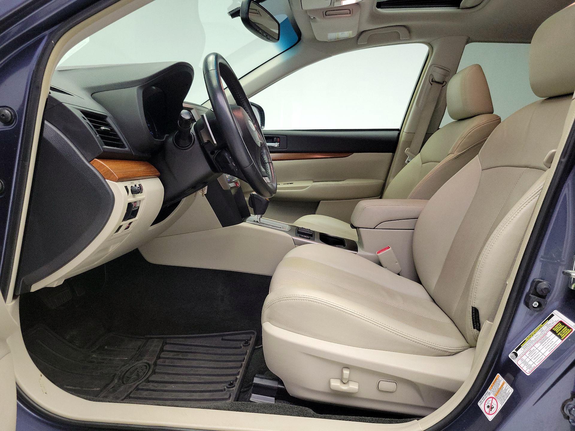 Thumbnail: 2014 Subaru Outback - 11