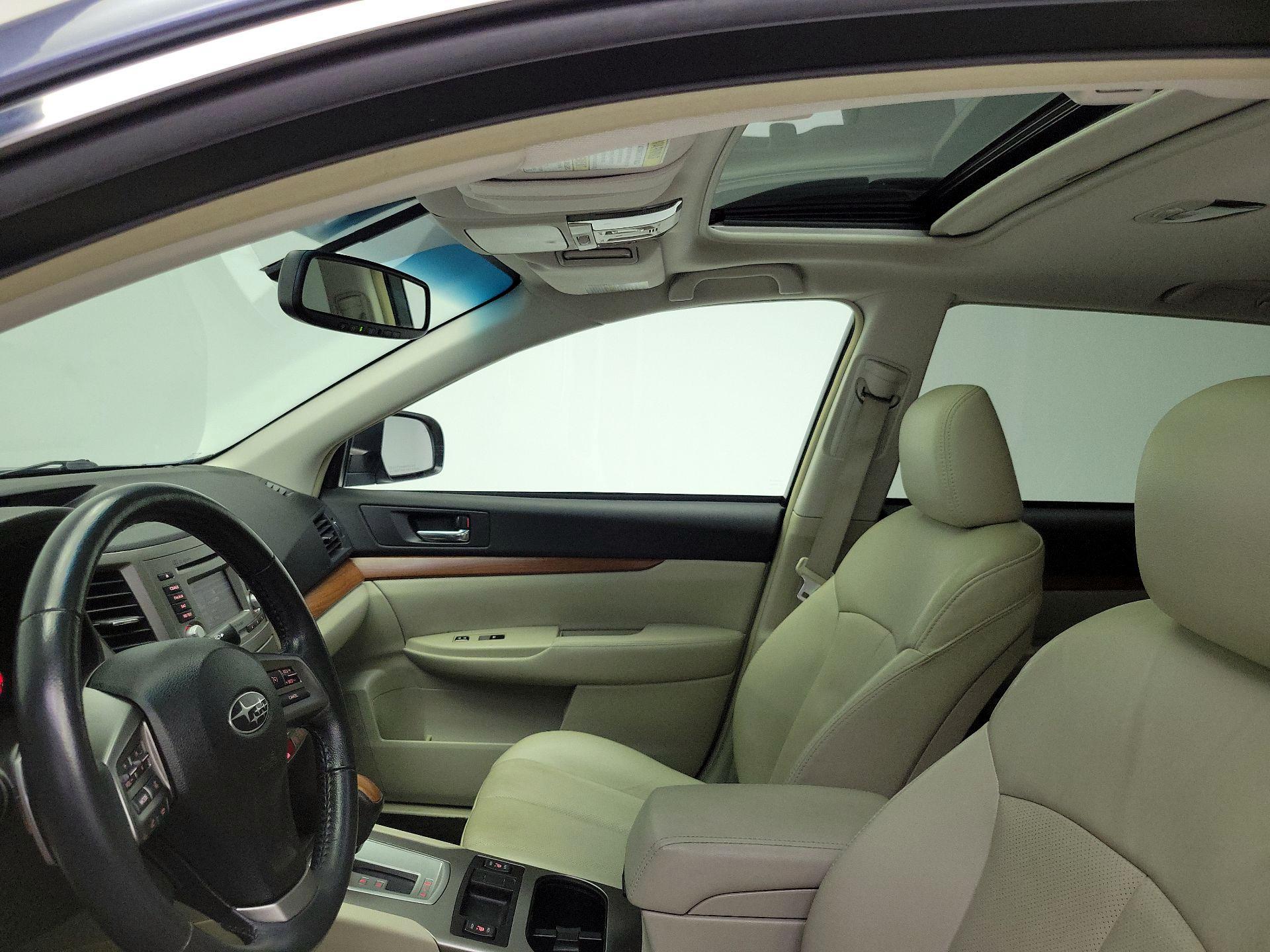 Thumbnail: 2014 Subaru Outback - 19