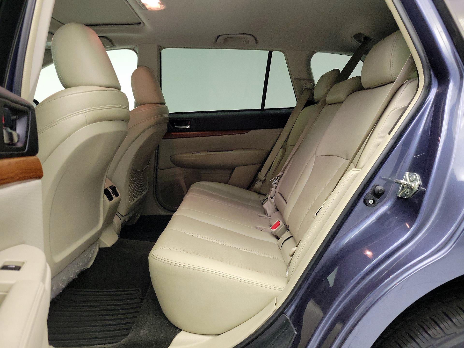 Thumbnail: 2014 Subaru Outback - 20