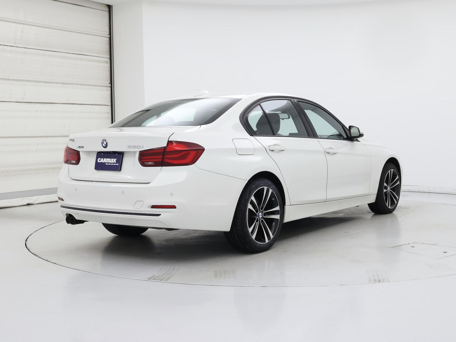 2018 BMW 3 Series 330i - Photo 9