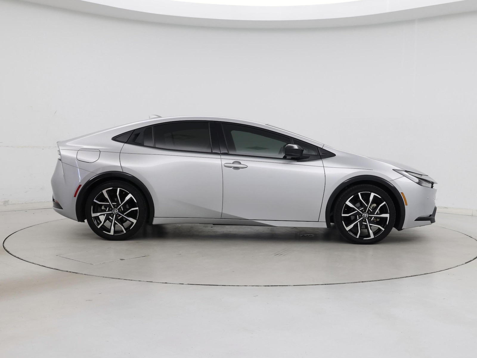 2024 Toyota Prius Prime 8