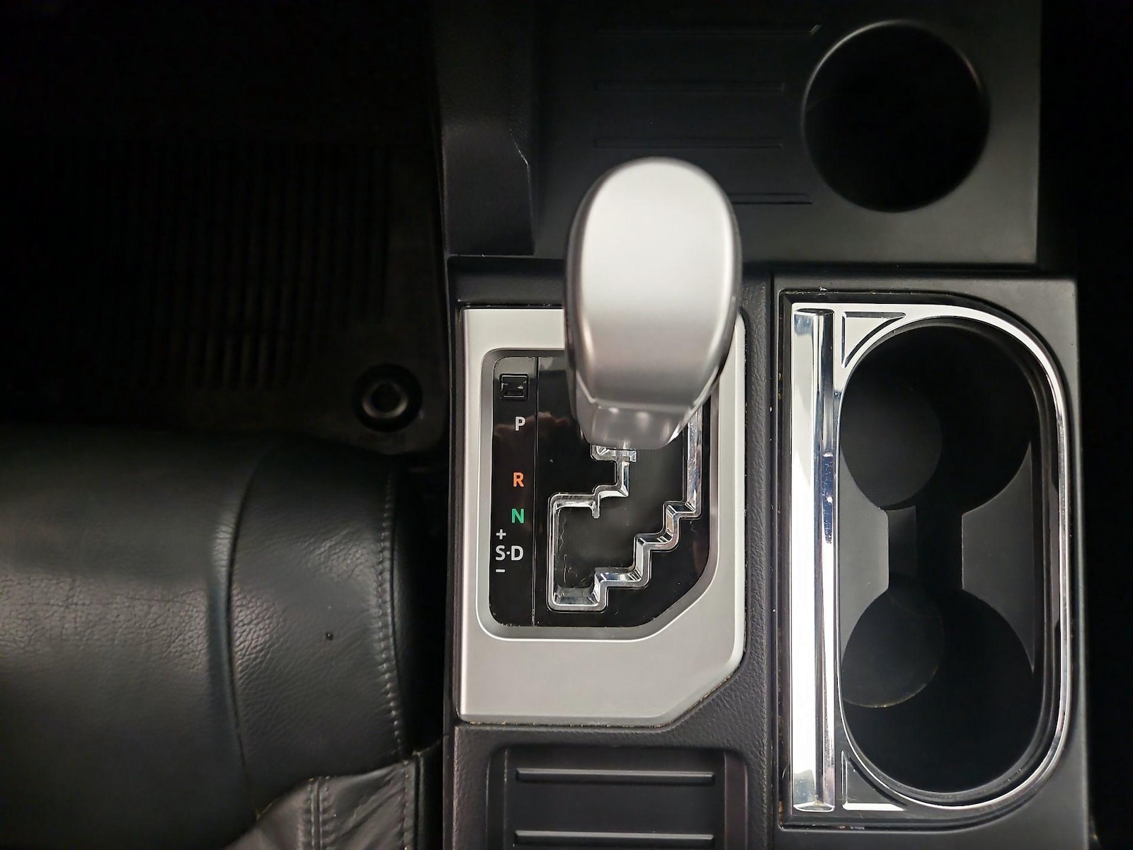 2020 Toyota Tundra SR5 - Photo 18