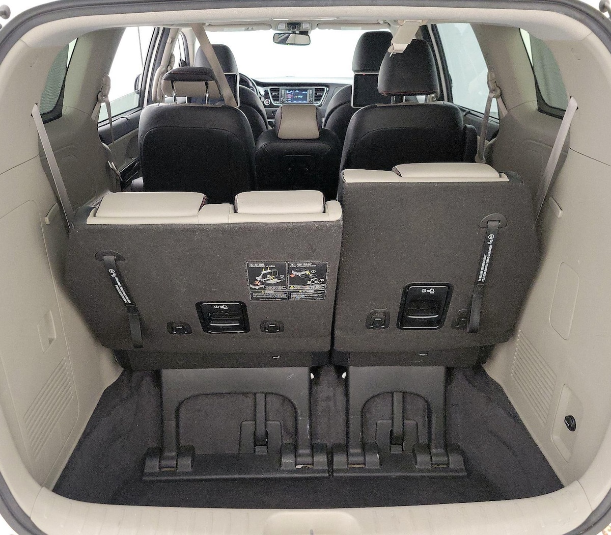 Trunk/Cargo (Seats Up)