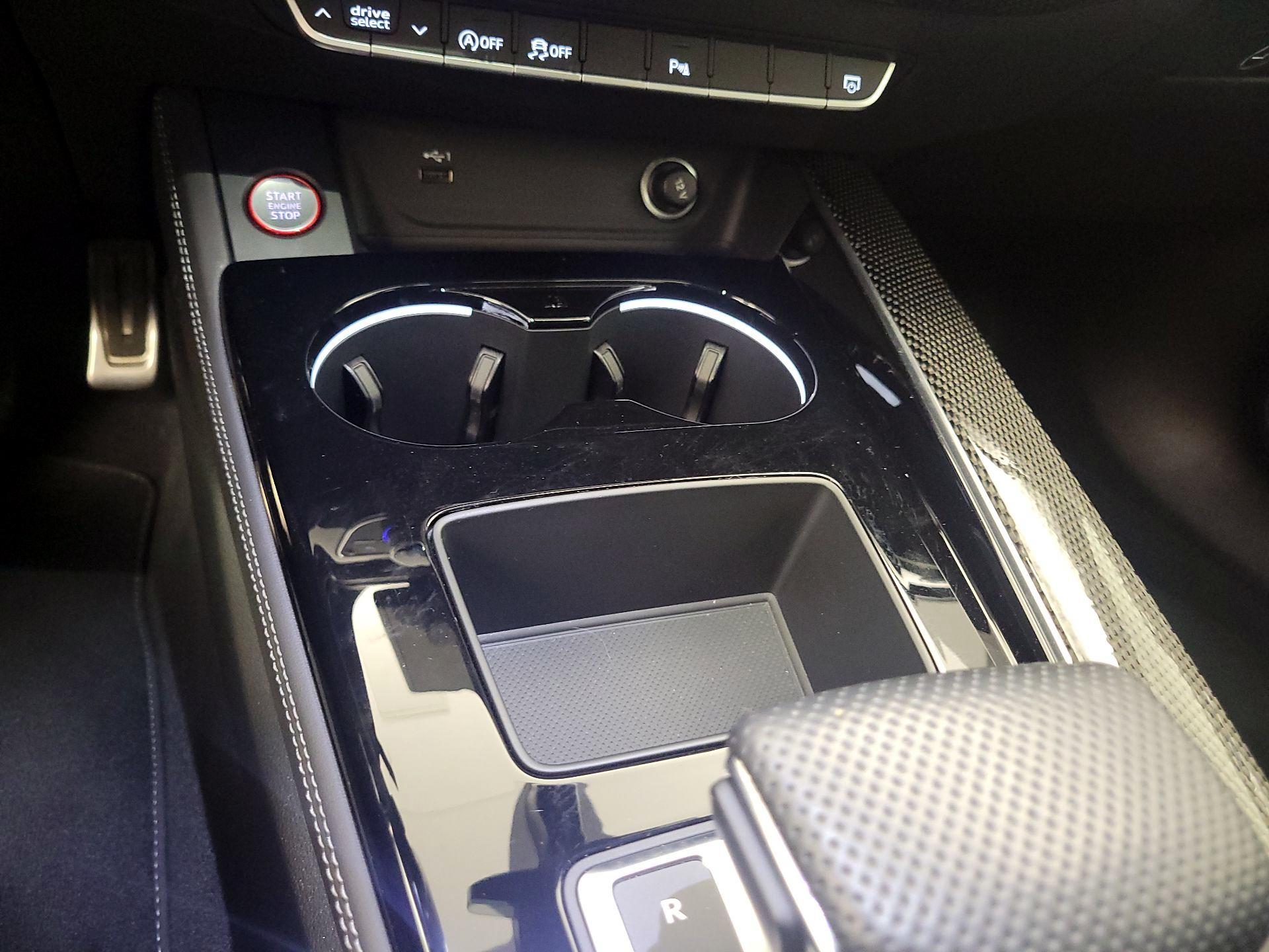 Thumbnail: 2021 Audi S5 - 18