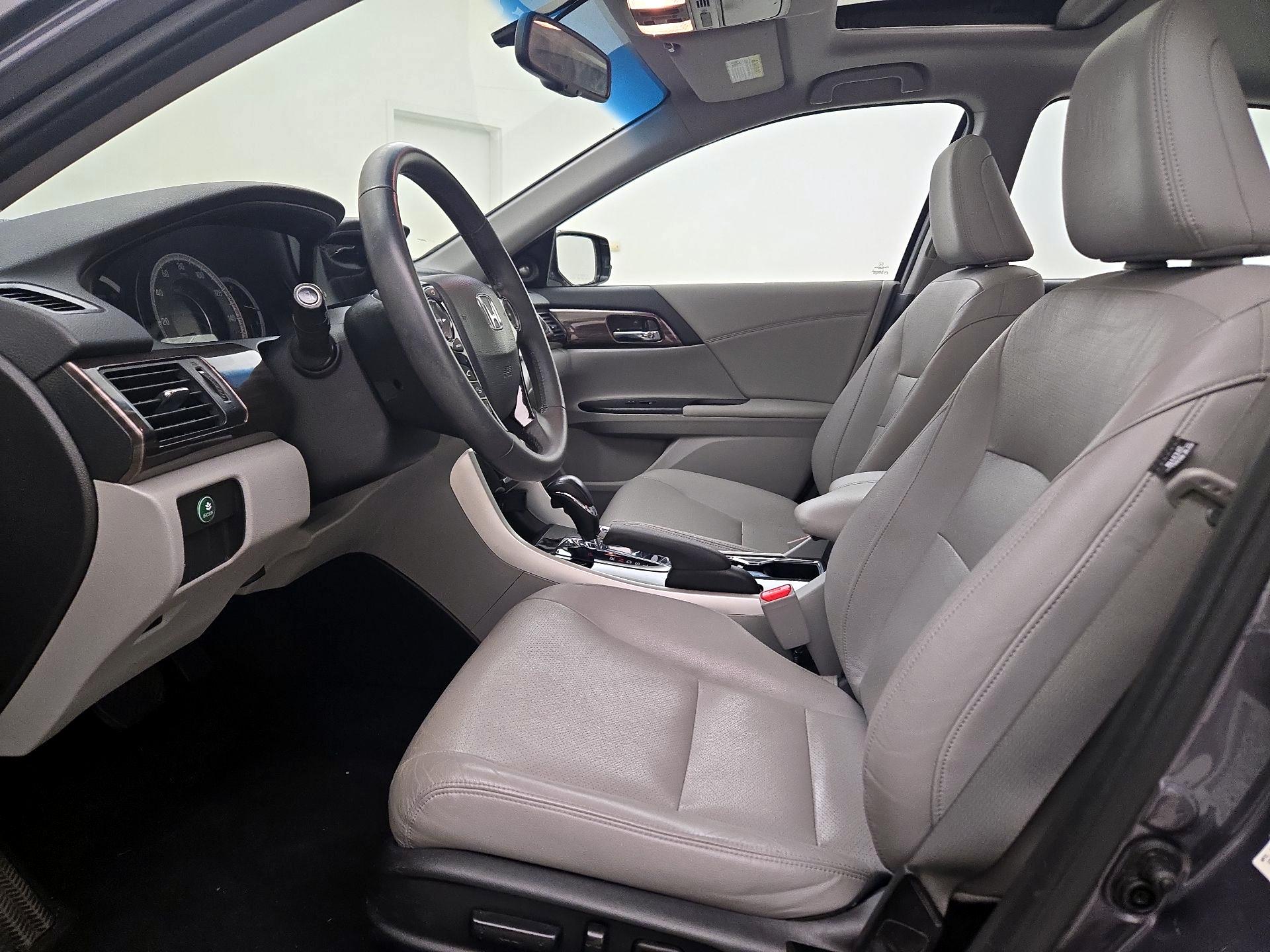 Thumbnail: 2016 Honda Accord - 11
