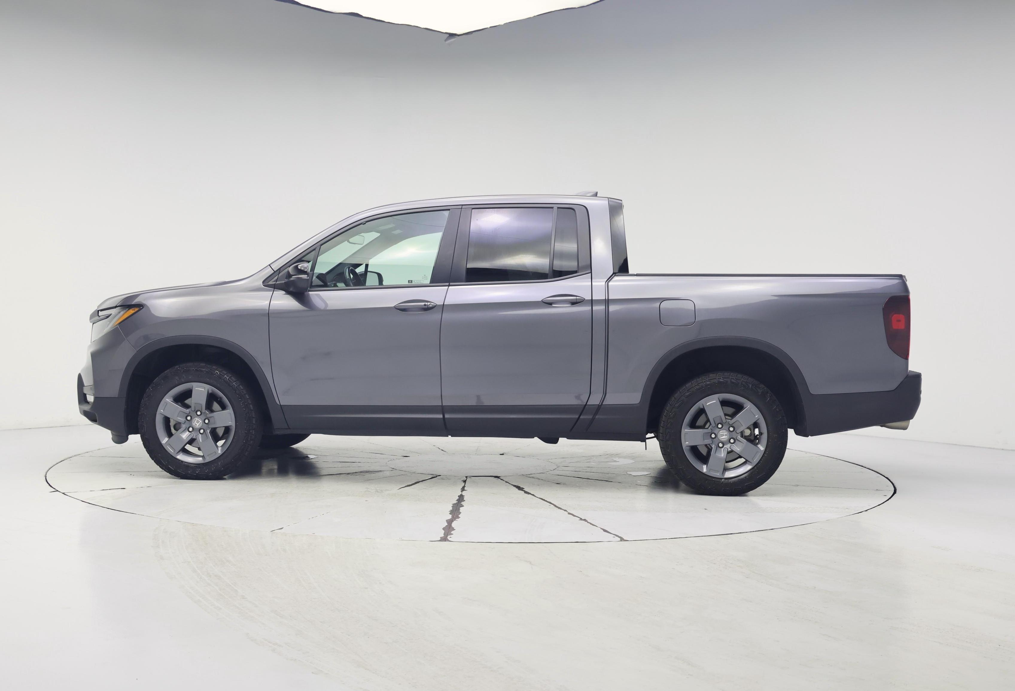 Thumbnail: 2025 Honda Ridgeline - 3