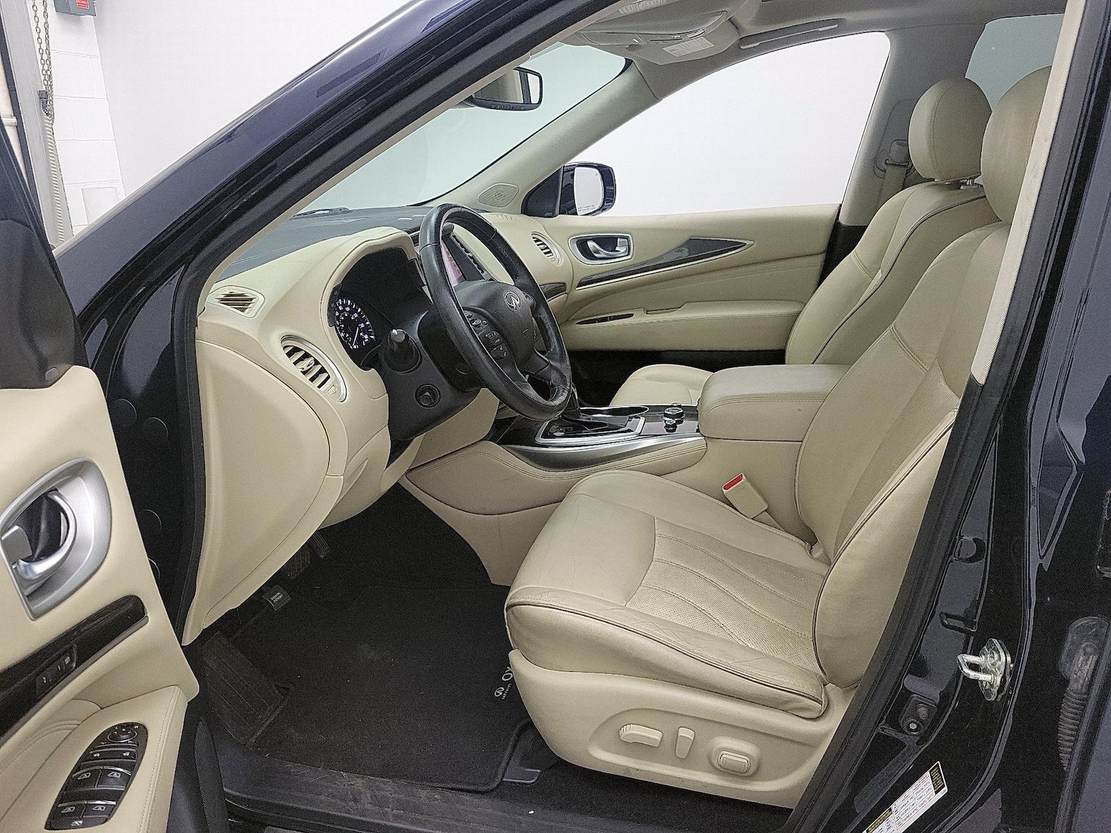 2019 INFINITI QX60 LUXE - Photo 12