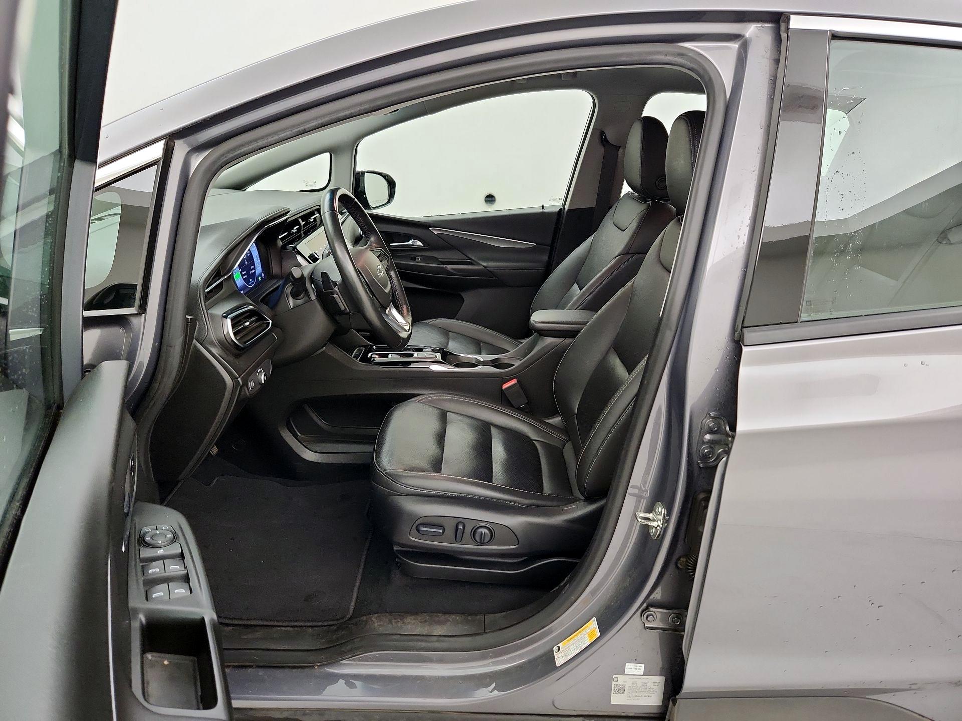 Thumbnail: 2023 Chevrolet Bolt EV - 11