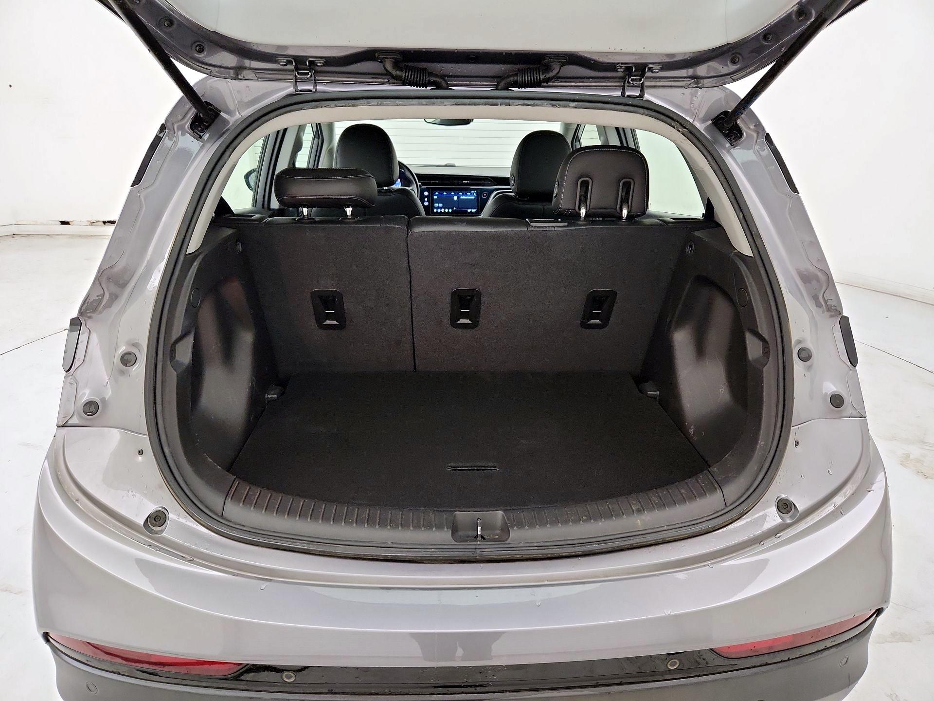 Thumbnail: 2023 Chevrolet Bolt EV - 20