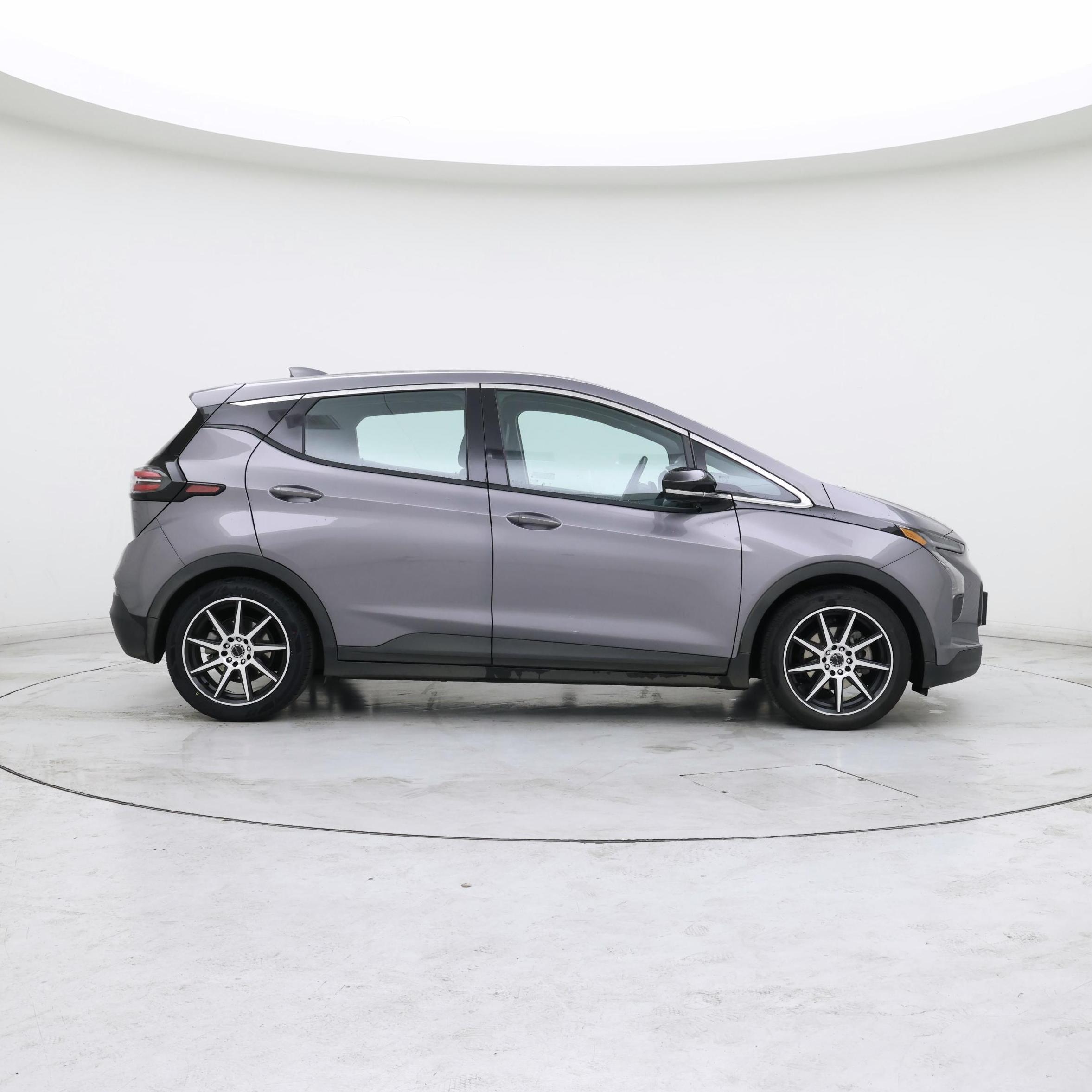 Thumbnail: 2023 Chevrolet Bolt EV - 7
