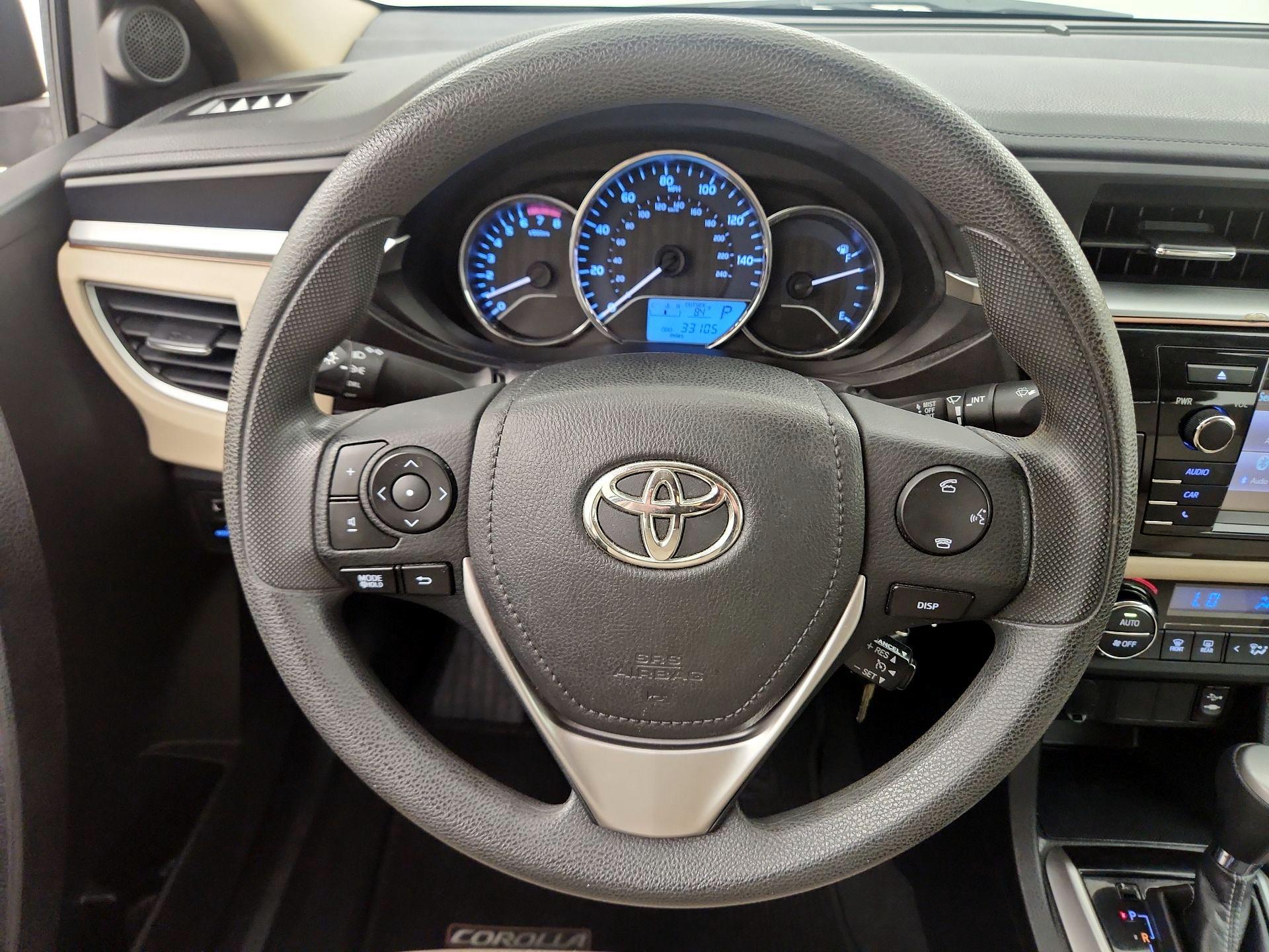 Thumbnail: 2015 Toyota Corolla - 10