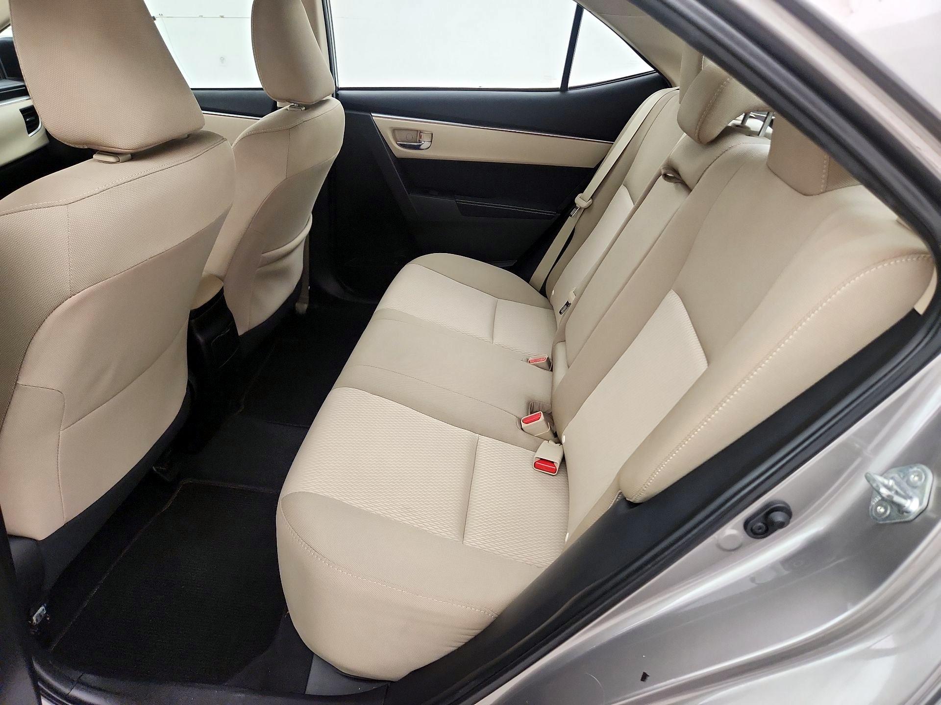 Thumbnail: 2015 Toyota Corolla - 19