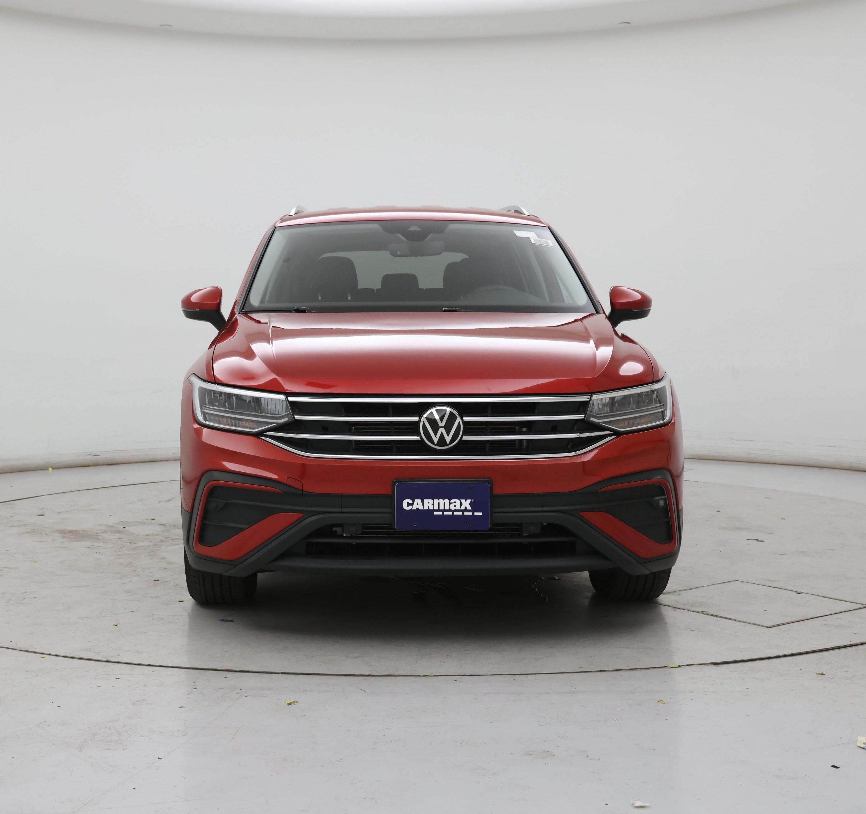Thumbnail: 2023 Volkswagen Tiguan - 5