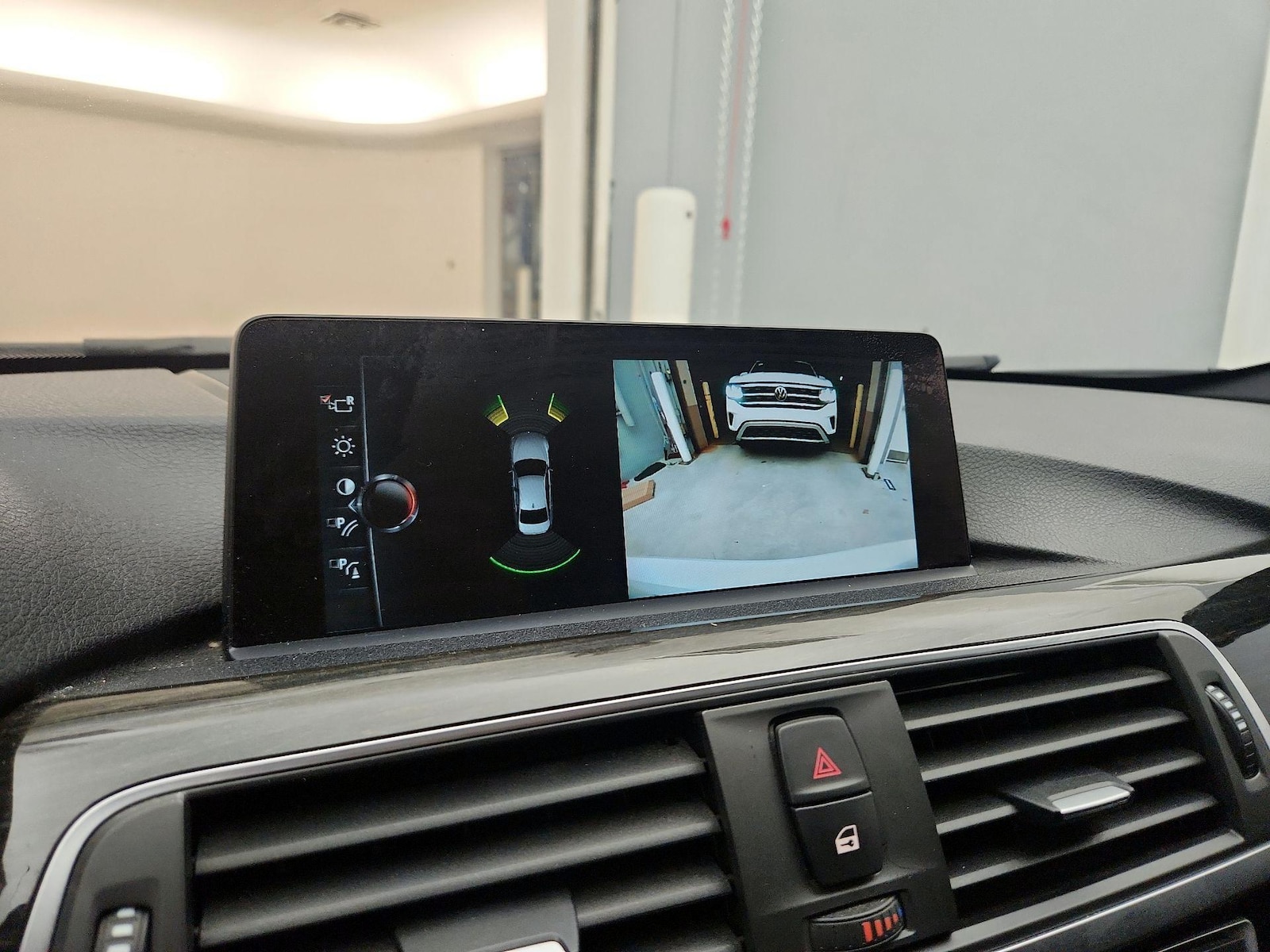 2017 BMW 3 Series 330i - Photo 15
