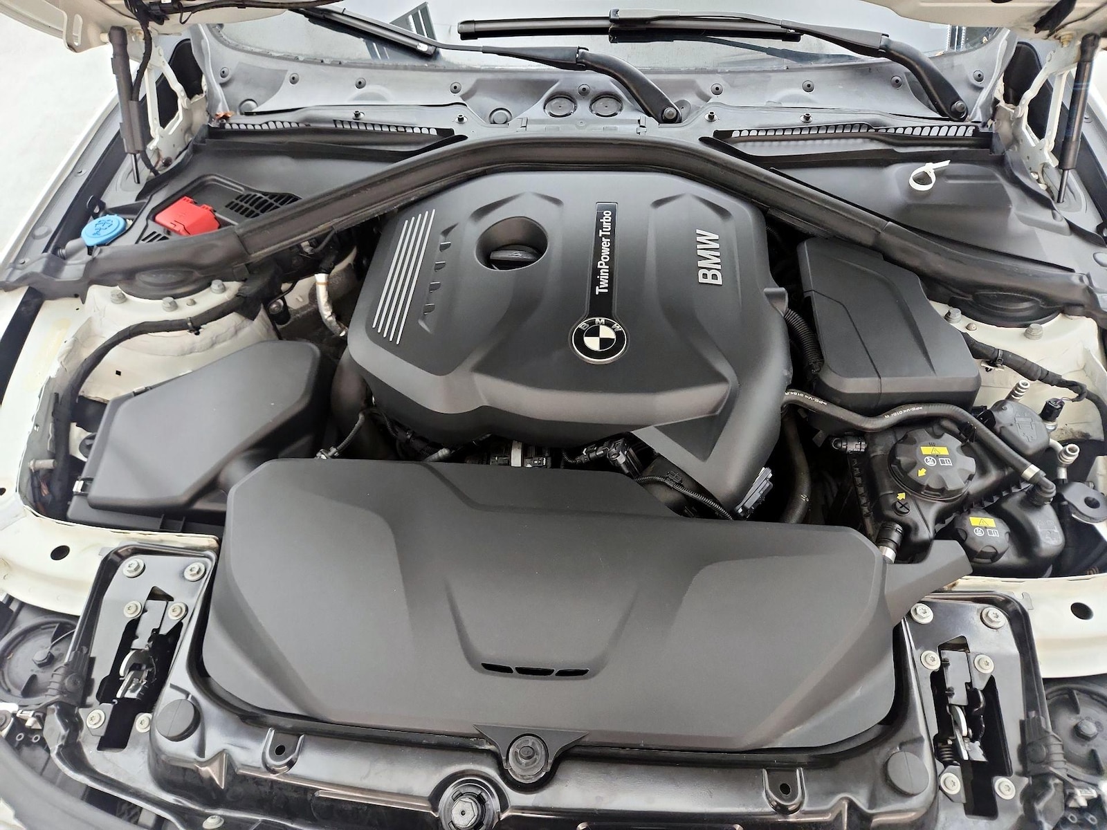 2017 BMW 3 Series 330i - Photo 21
