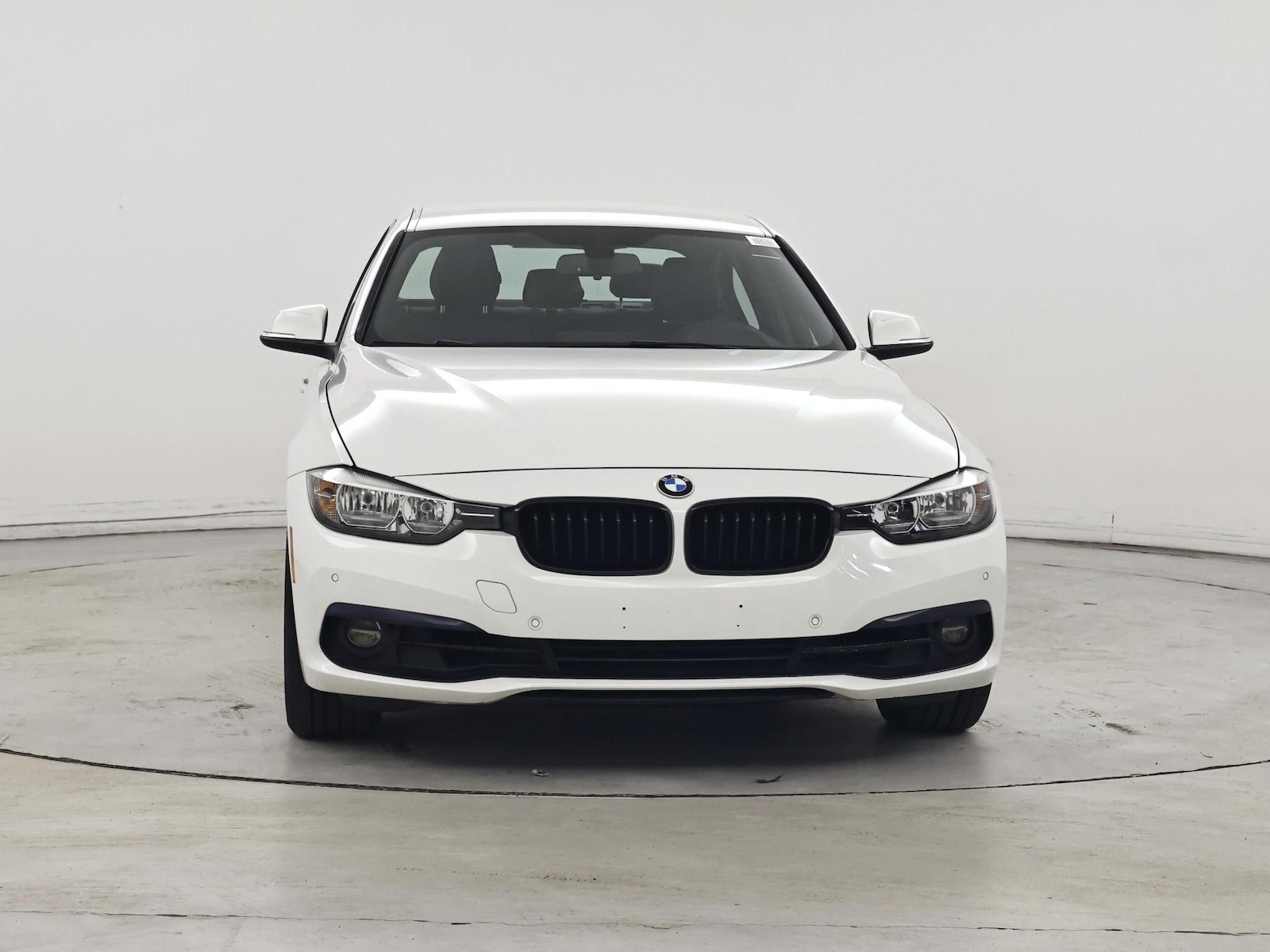 2017 BMW 3 Series 330i - Photo 6