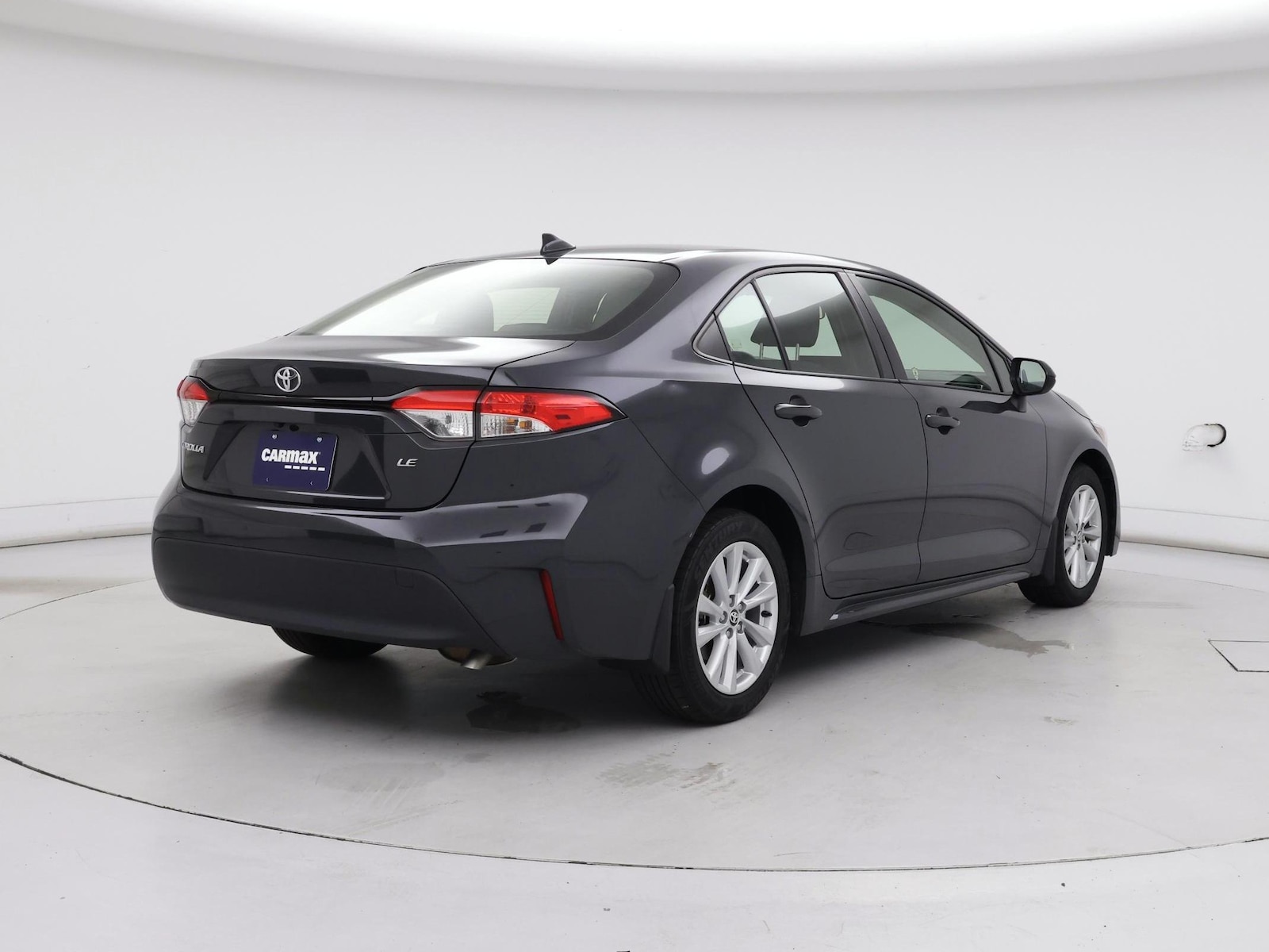2023 Toyota Corolla LE - Photo 9