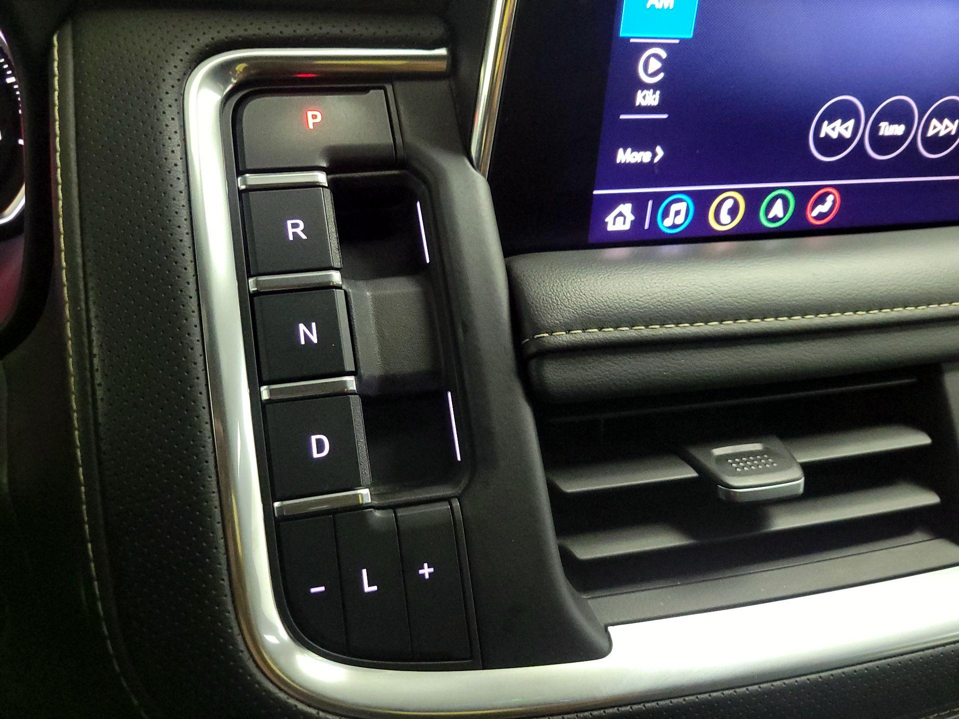 Thumbnail: 2021 Chevrolet Tahoe - 18
