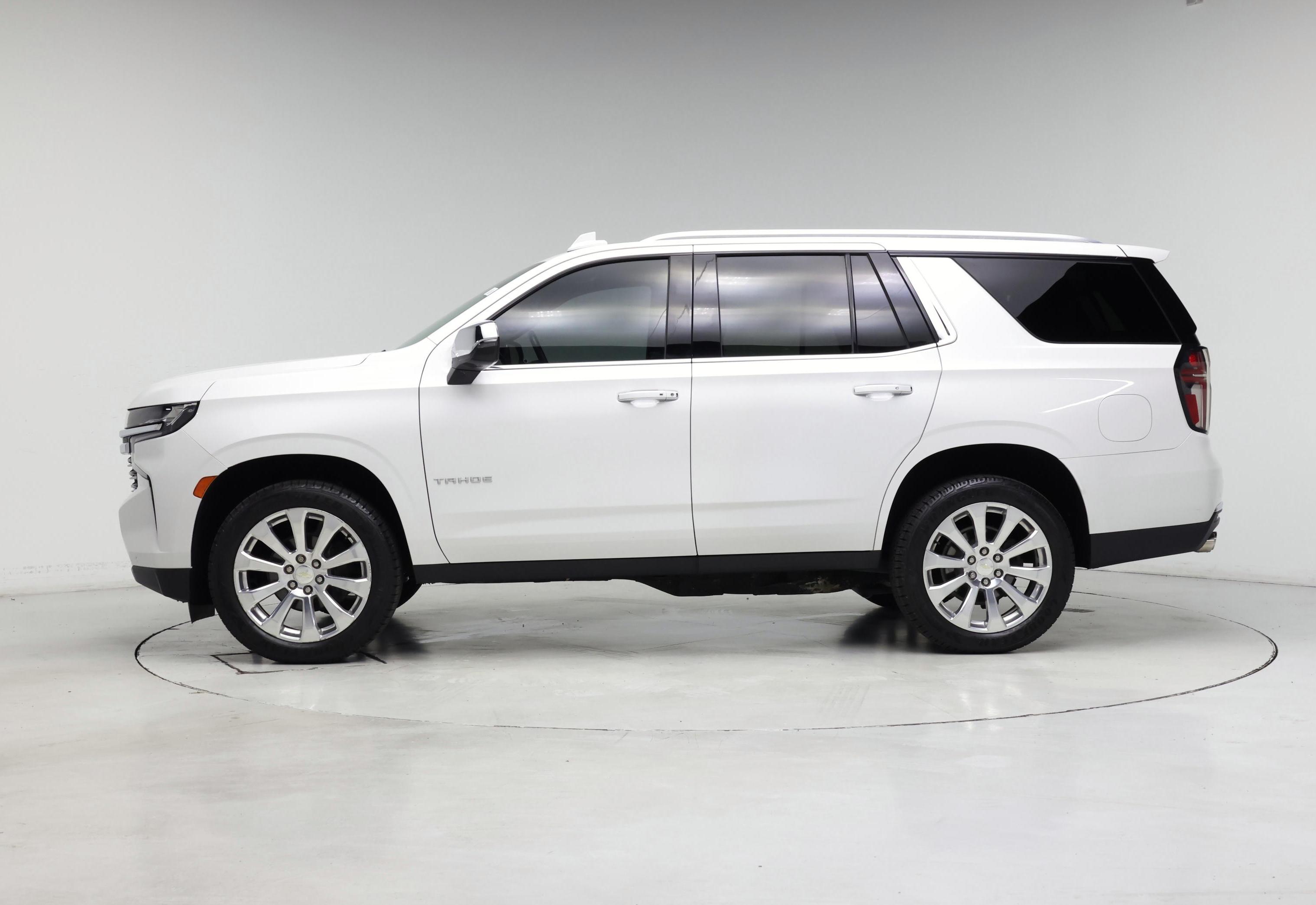 Thumbnail: 2021 Chevrolet Tahoe - 3