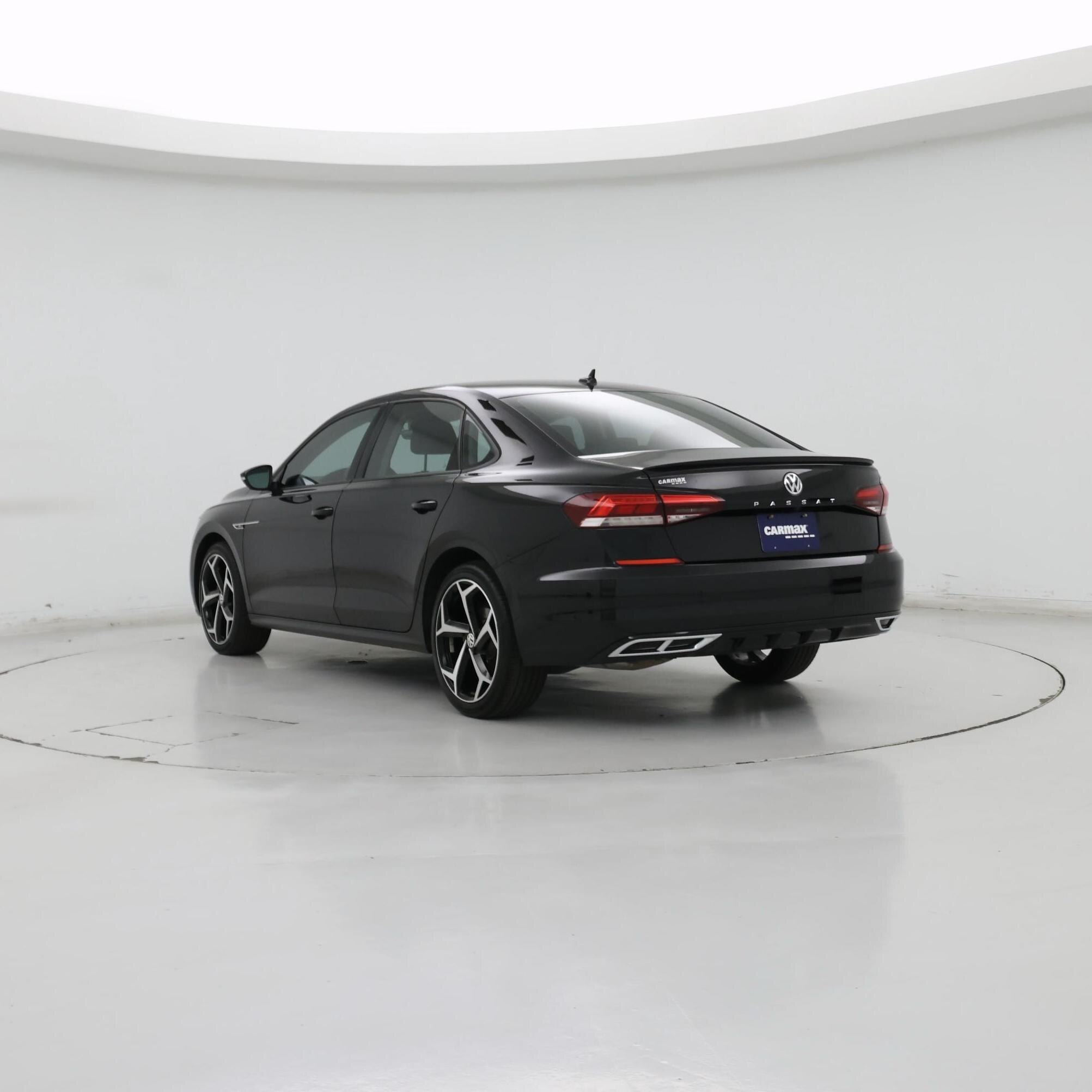 Thumbnail: 2020 Volkswagen Passat - 2