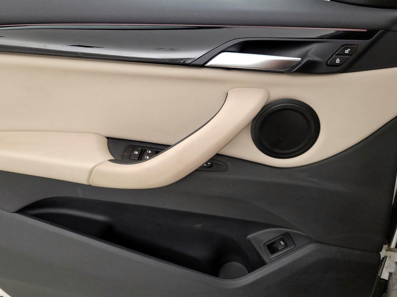 2018 BMW X1 28i - Photo 13