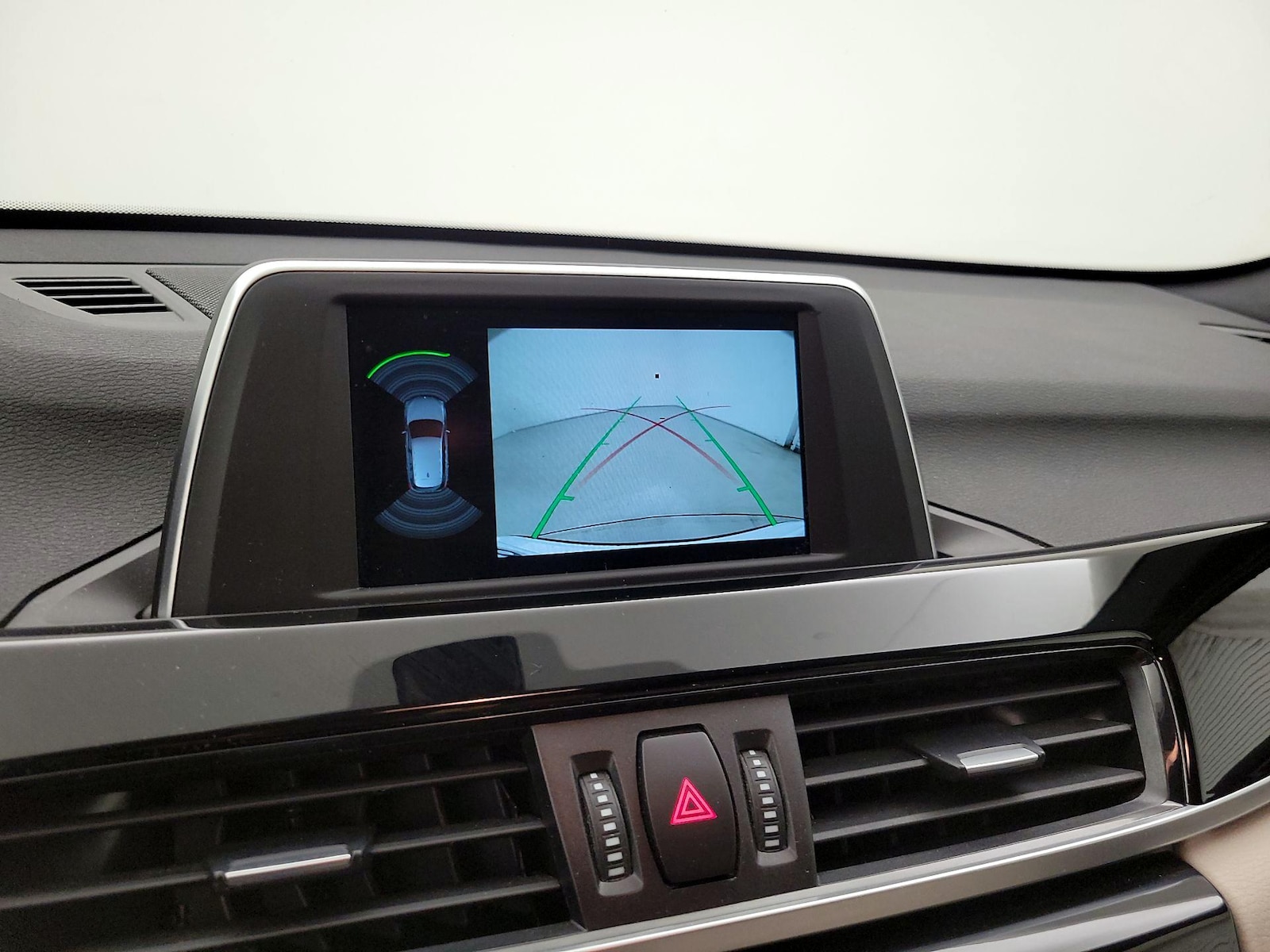 2018 BMW X1 28i - Photo 15