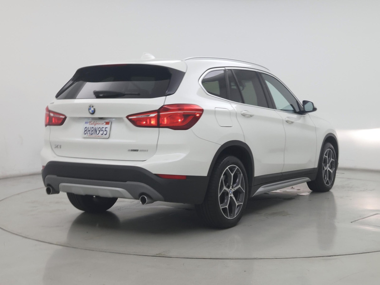 2018 BMW X1 28i - Photo 9