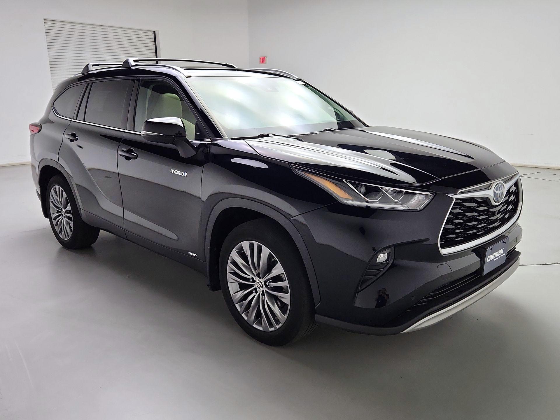 Thumbnail: 2020 Toyota Highlander - 1