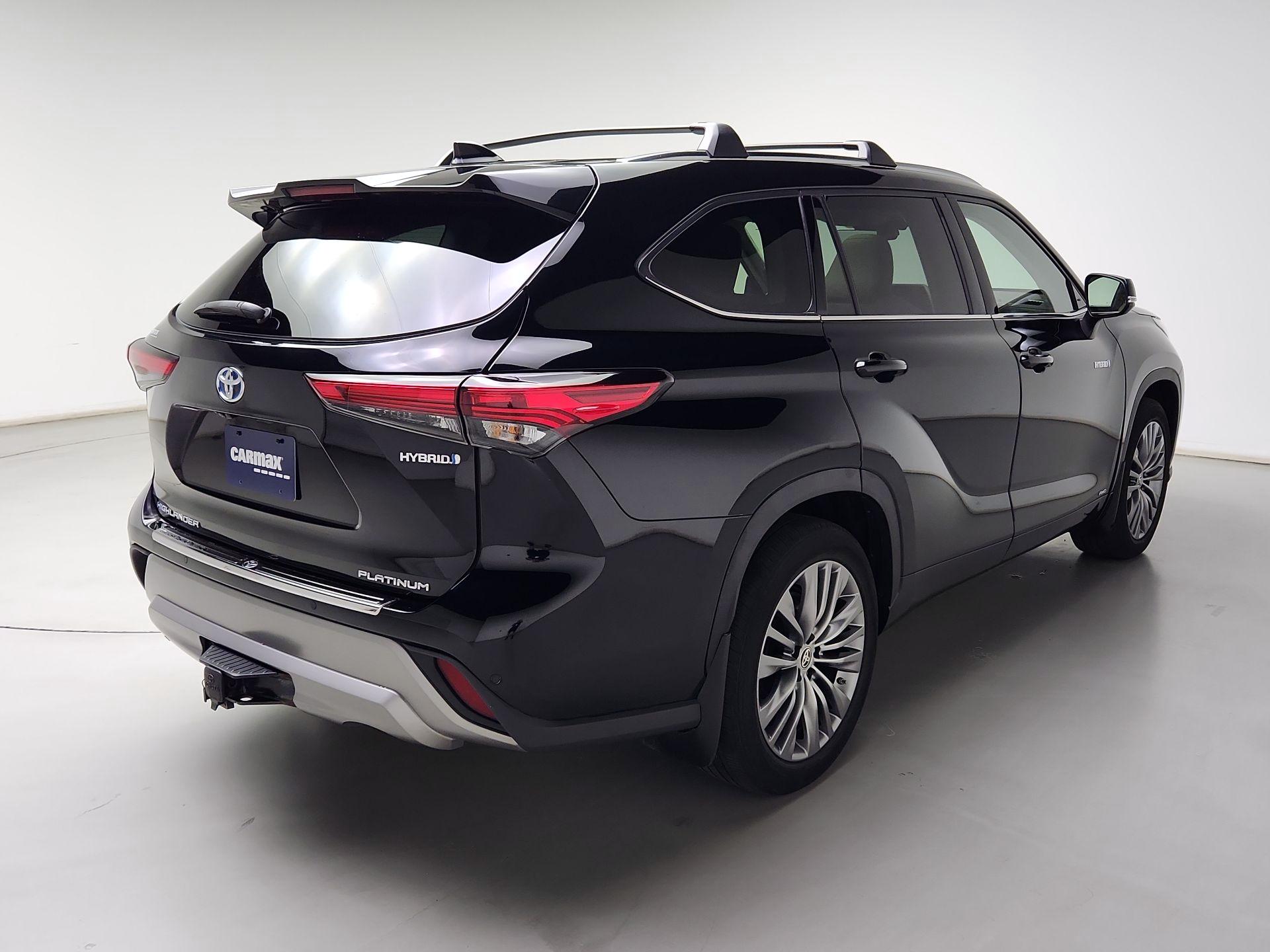 Thumbnail: 2020 Toyota Highlander - 5