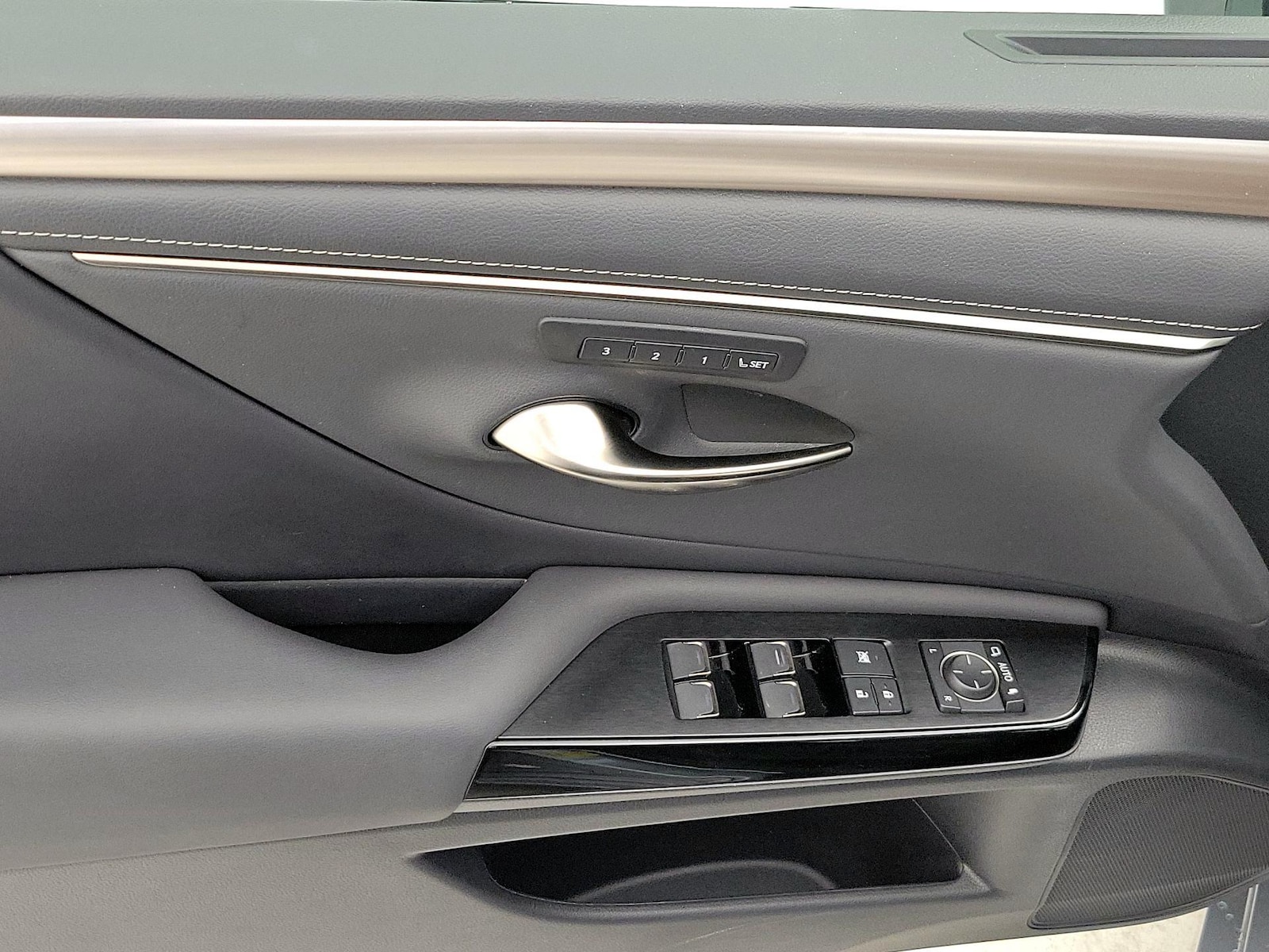2023 Lexus ES 350 F SPORT Handling - Photo 13