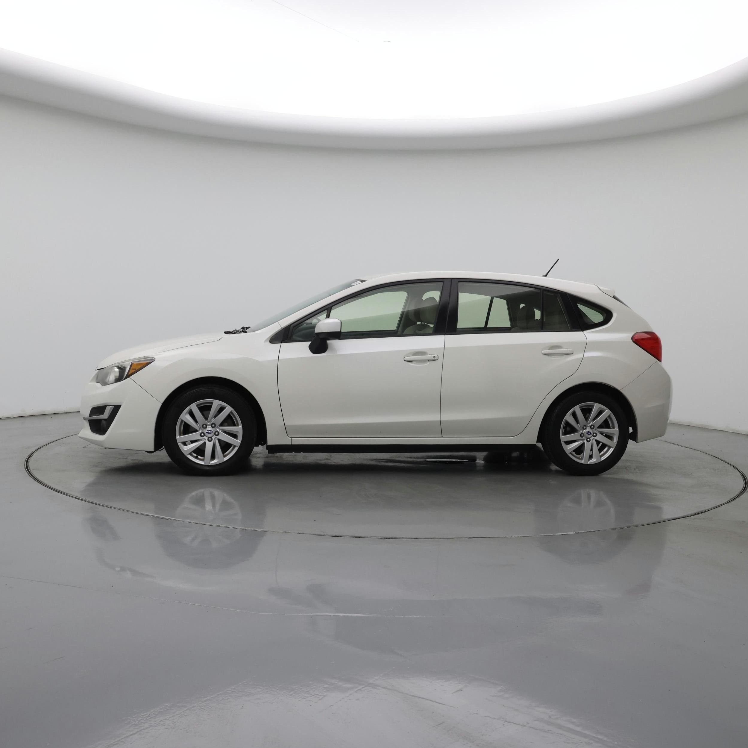 Thumbnail: 2016 Subaru Impreza - 3