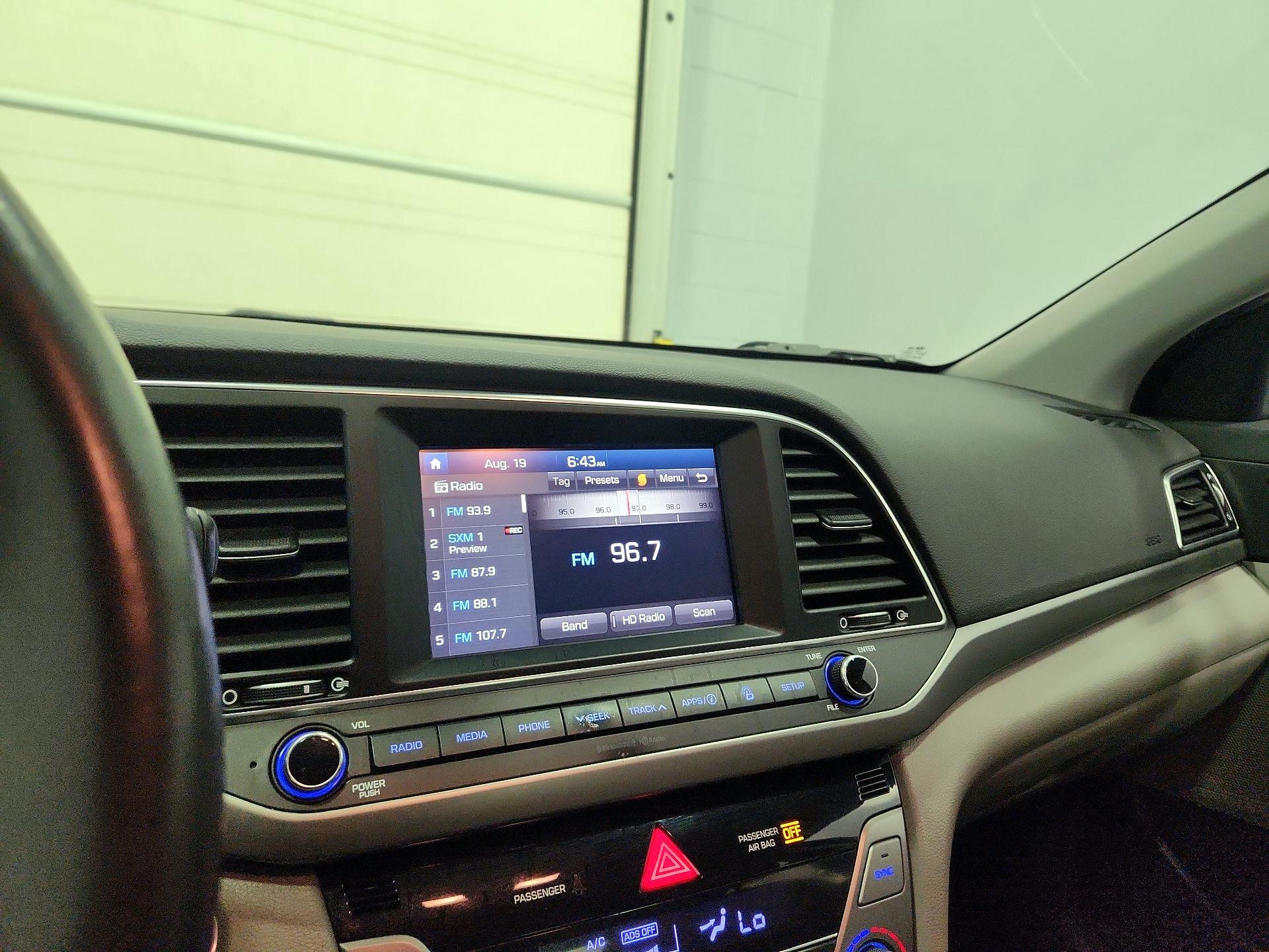 Thumbnail: 2017 Hyundai Elantra - 15