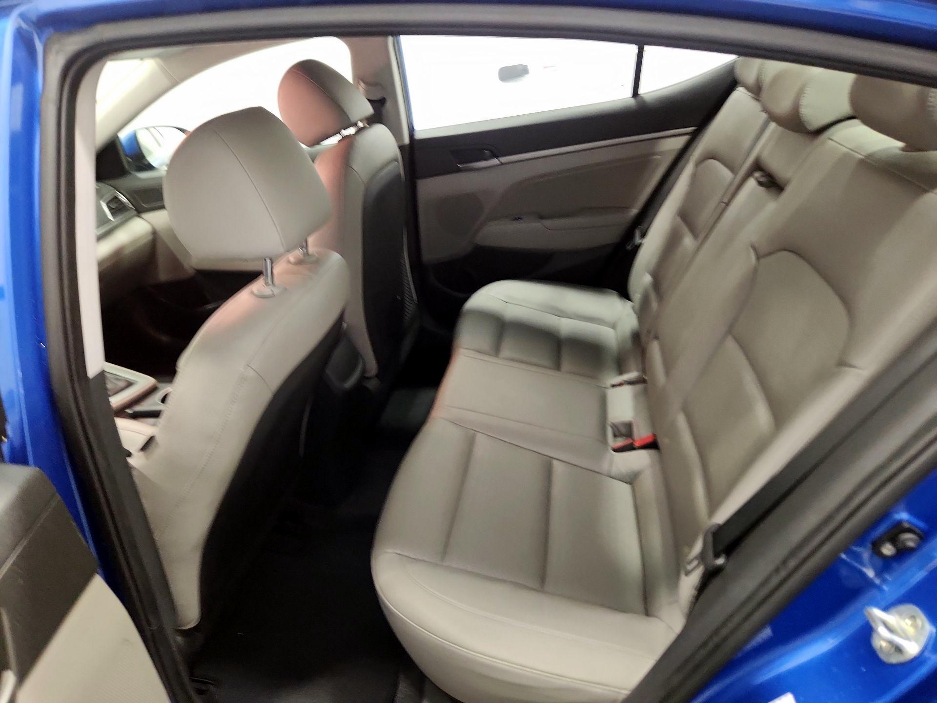 Thumbnail: 2017 Hyundai Elantra - 19