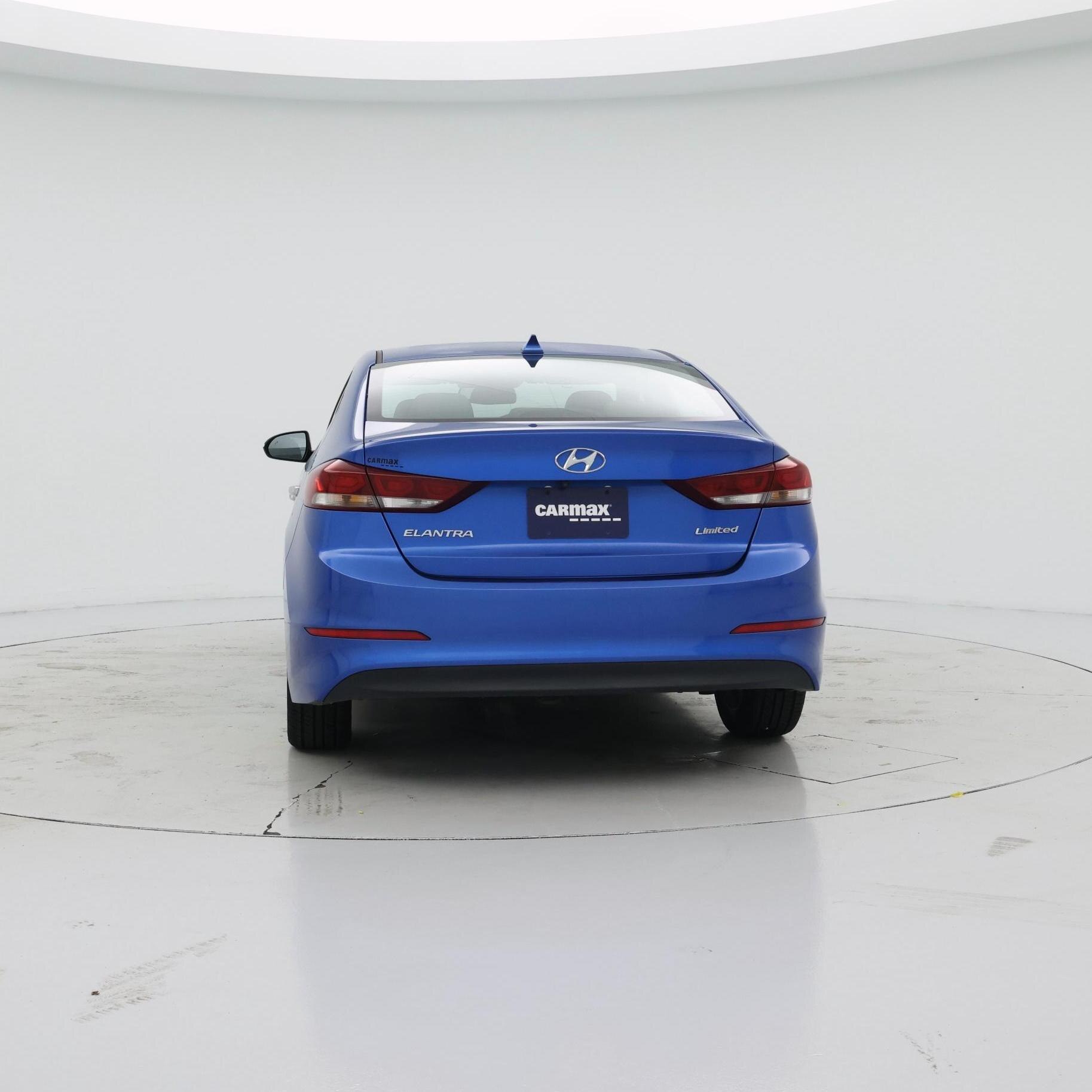 Thumbnail: 2017 Hyundai Elantra - 6