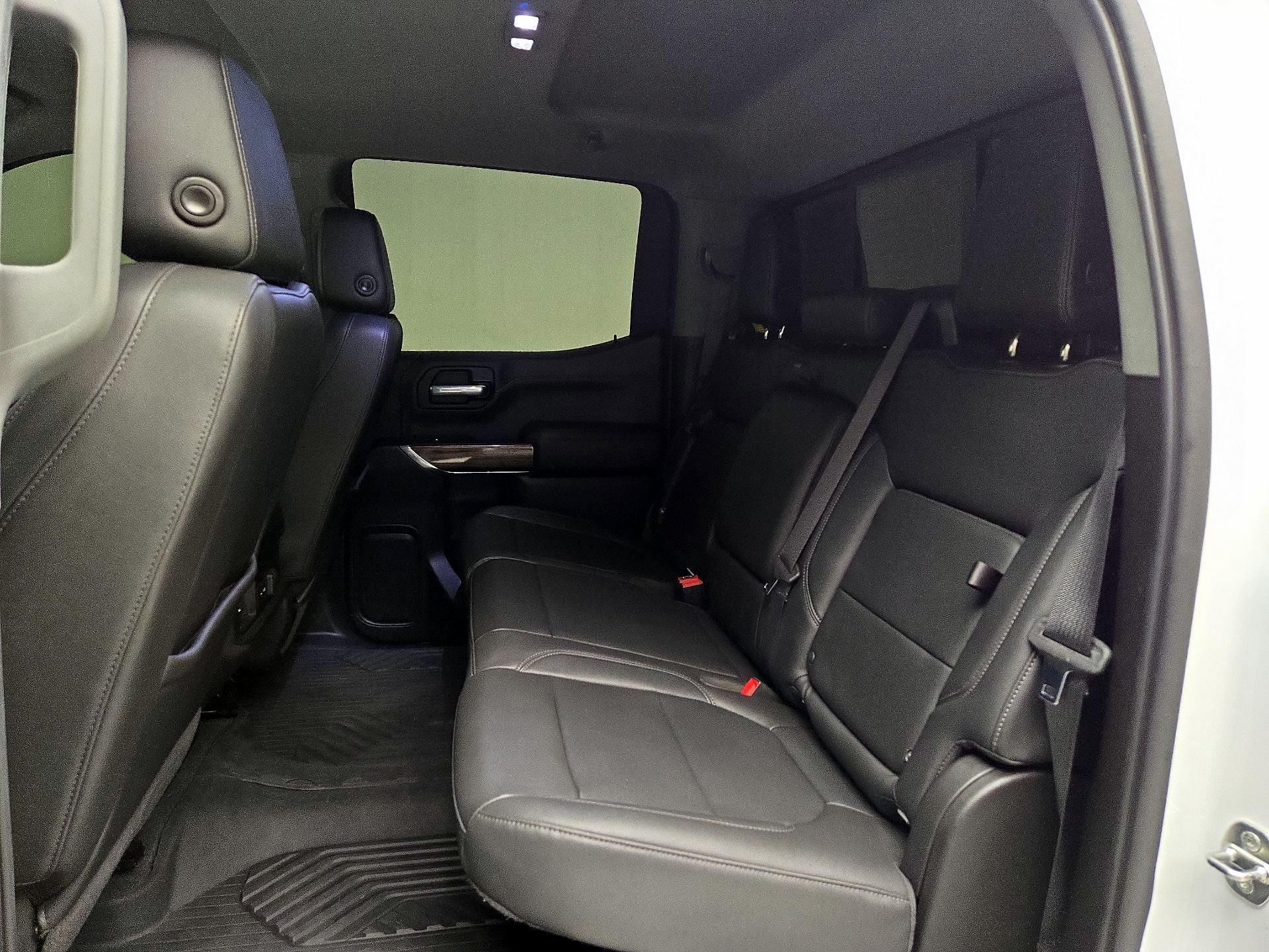 Thumbnail: 2021 Chevrolet Silverado 1500 - 19