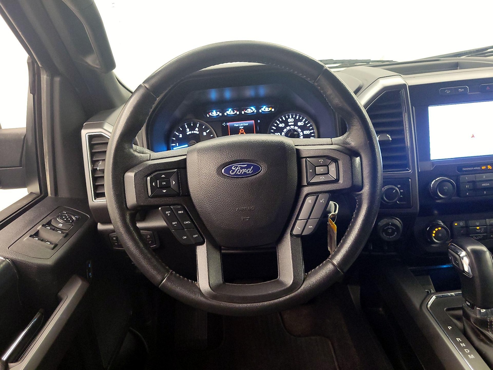 2020 Ford F-150 XLT - Photo 11