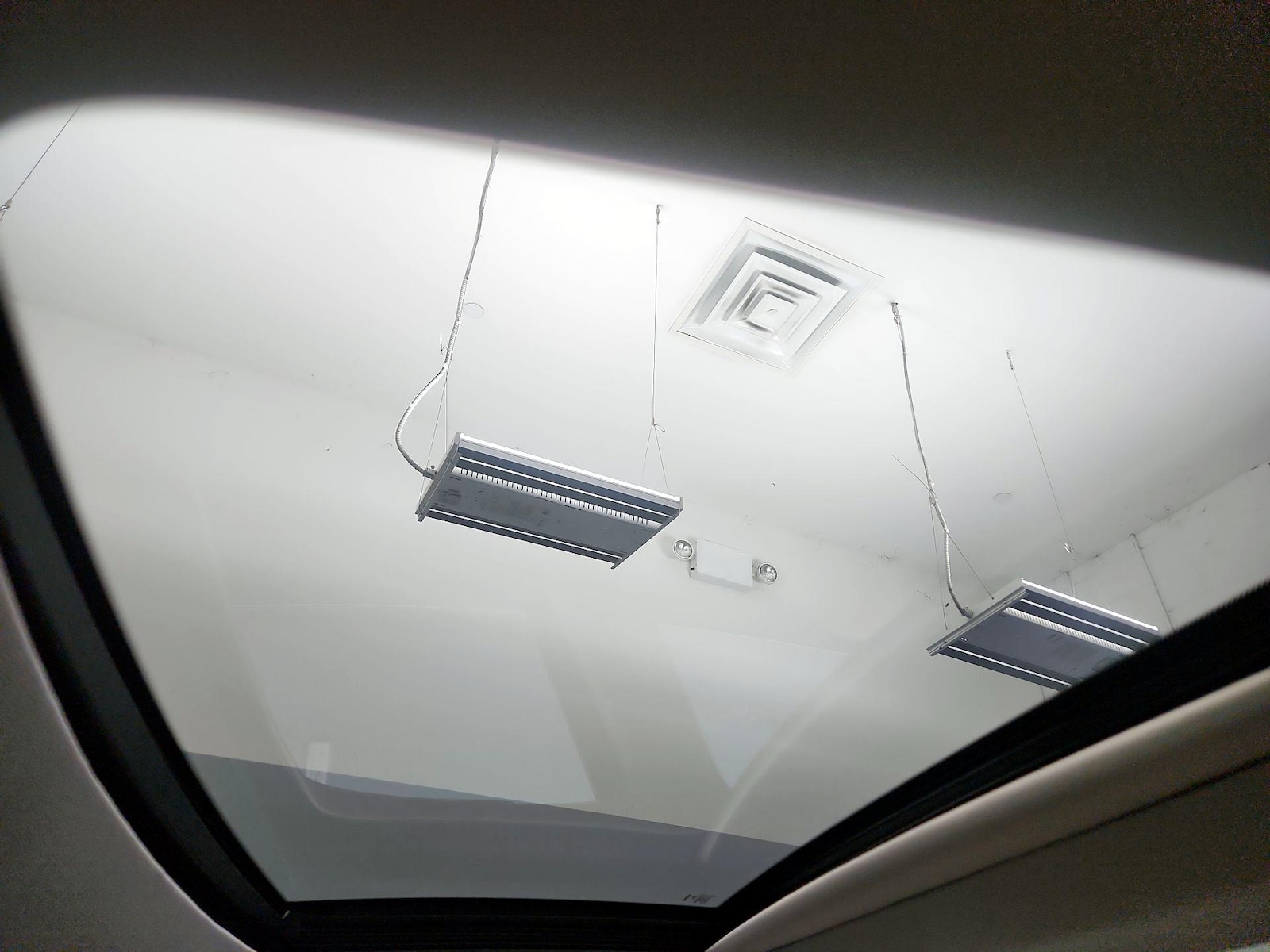 Panoramic Sunroof & Sunroof(s)