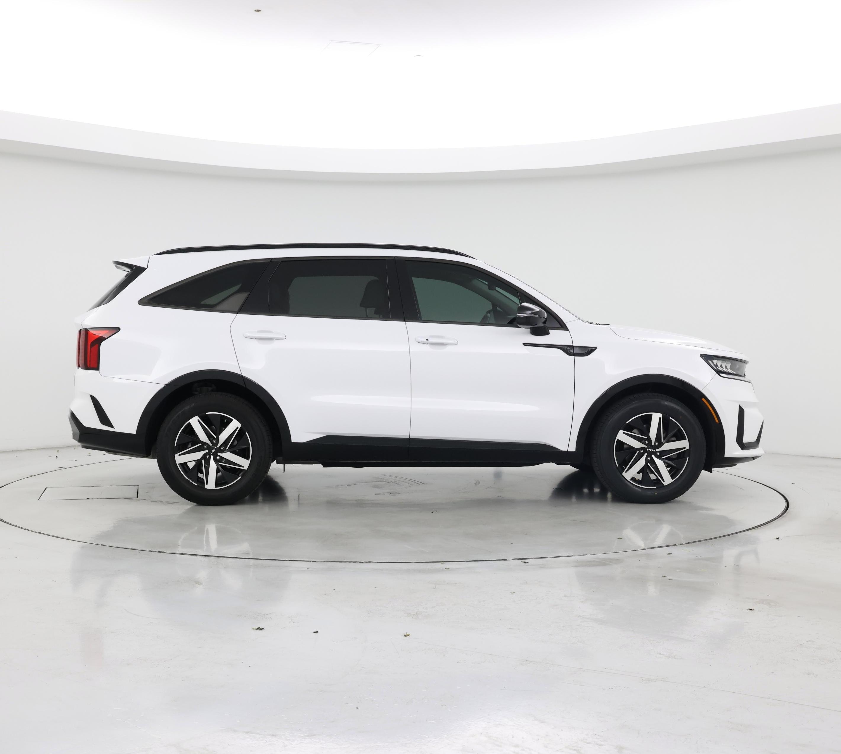 Thumbnail: 2022 Kia Sorento - 7