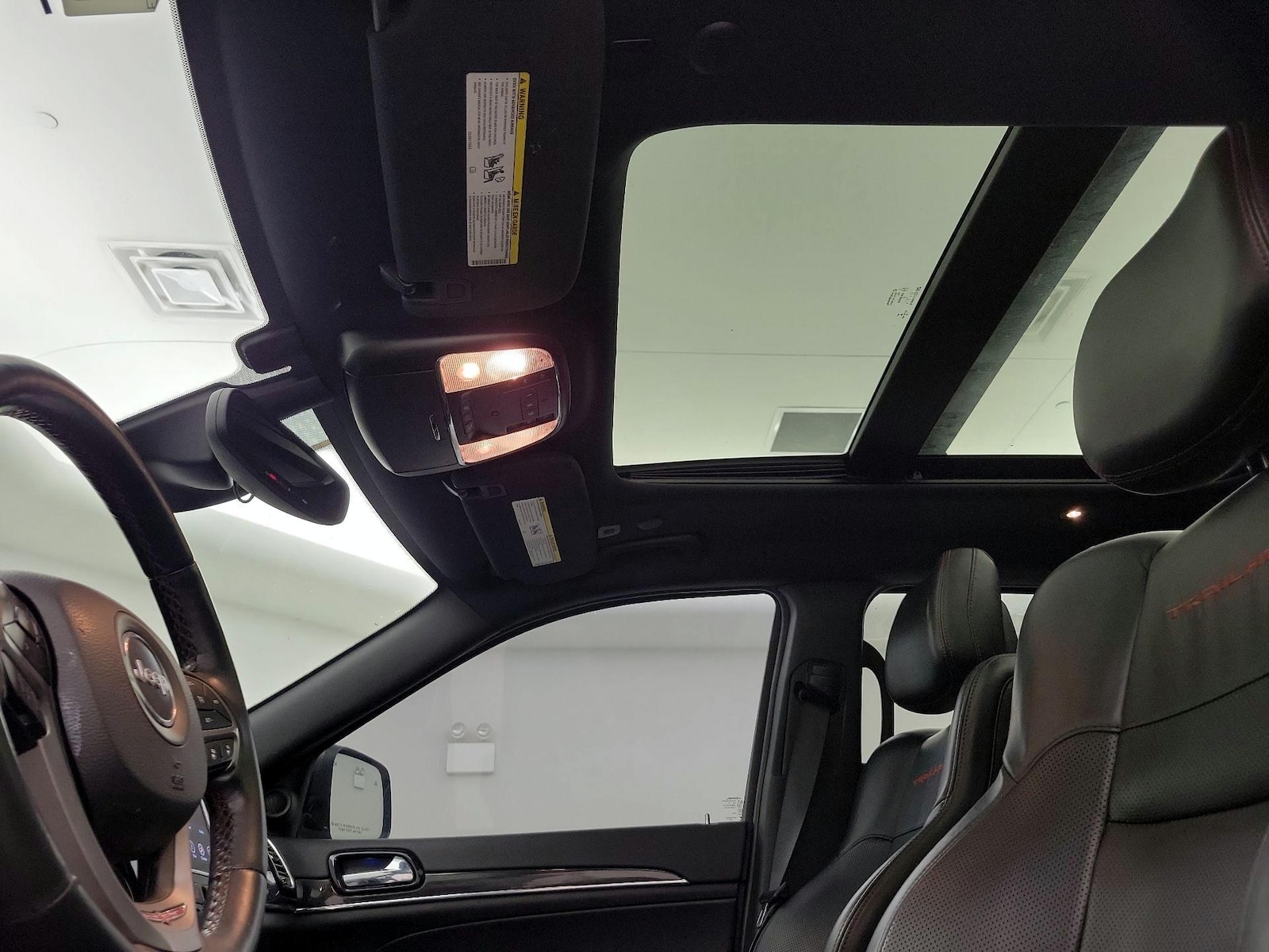 Sunroof(s) & Overhead Airbags