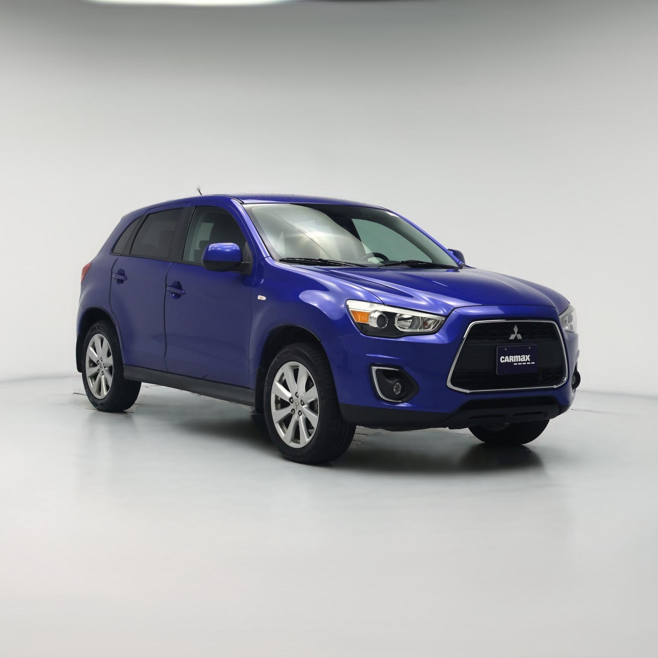 Thumbnail: 2015 Mitsubishi Outlander Sport - 1