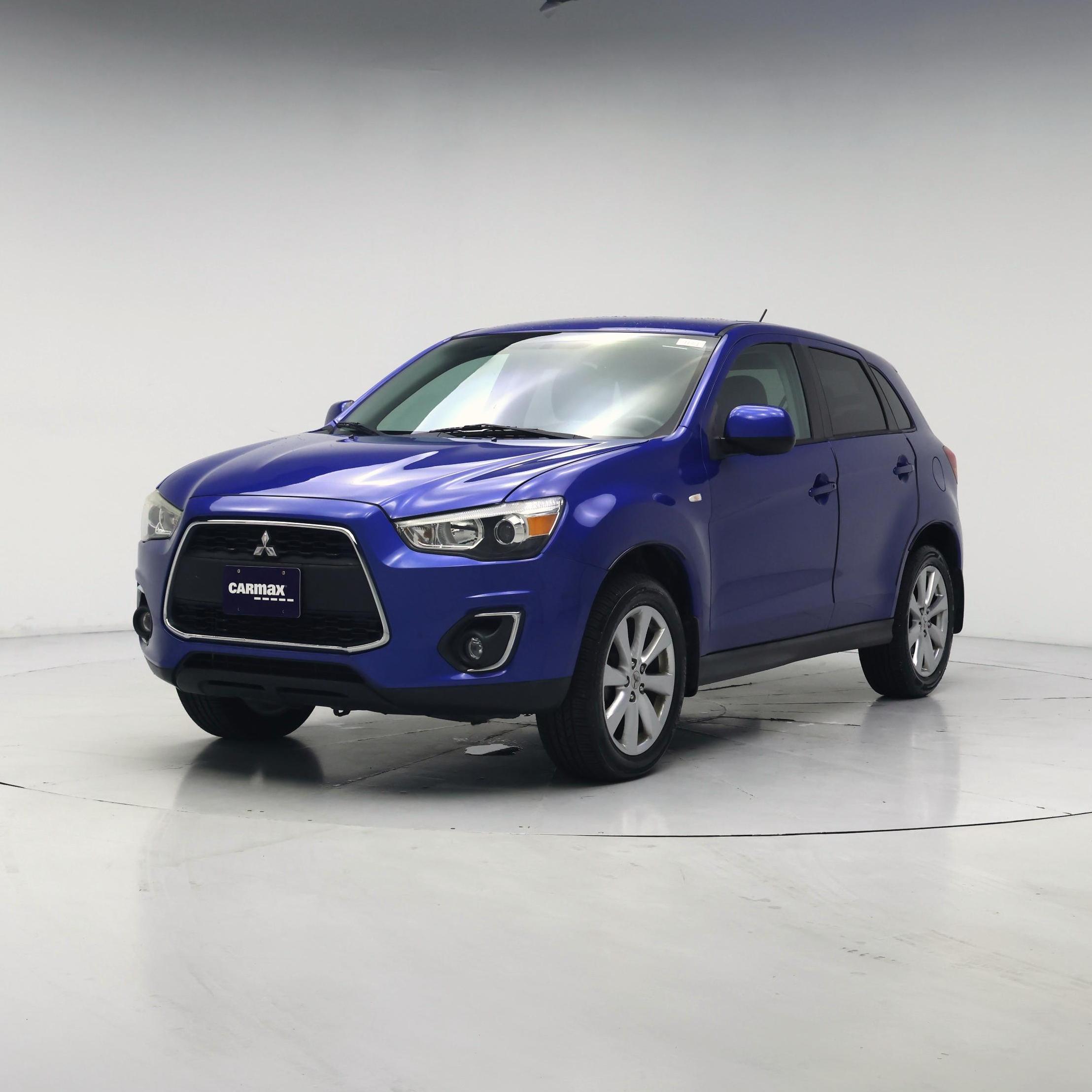 Thumbnail: 2015 Mitsubishi Outlander Sport - 4
