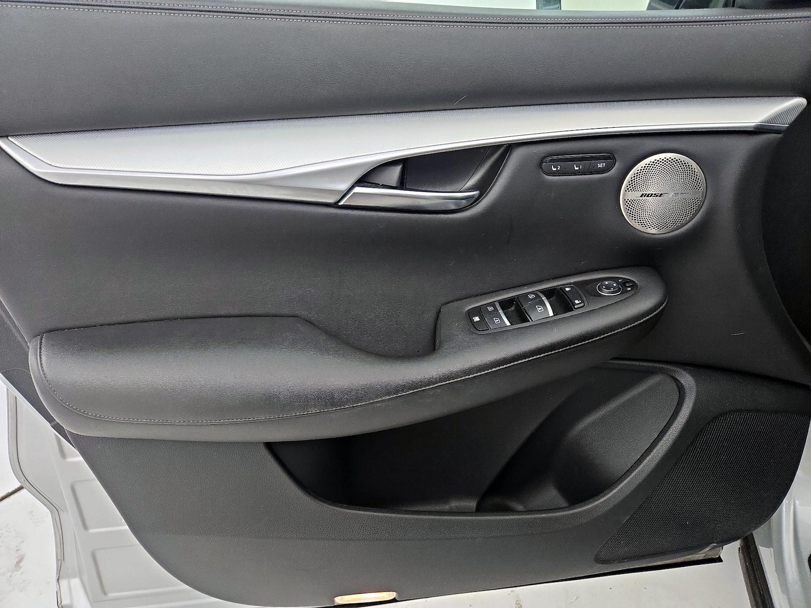 2019 INFINITI QX50 Essential - Photo 13