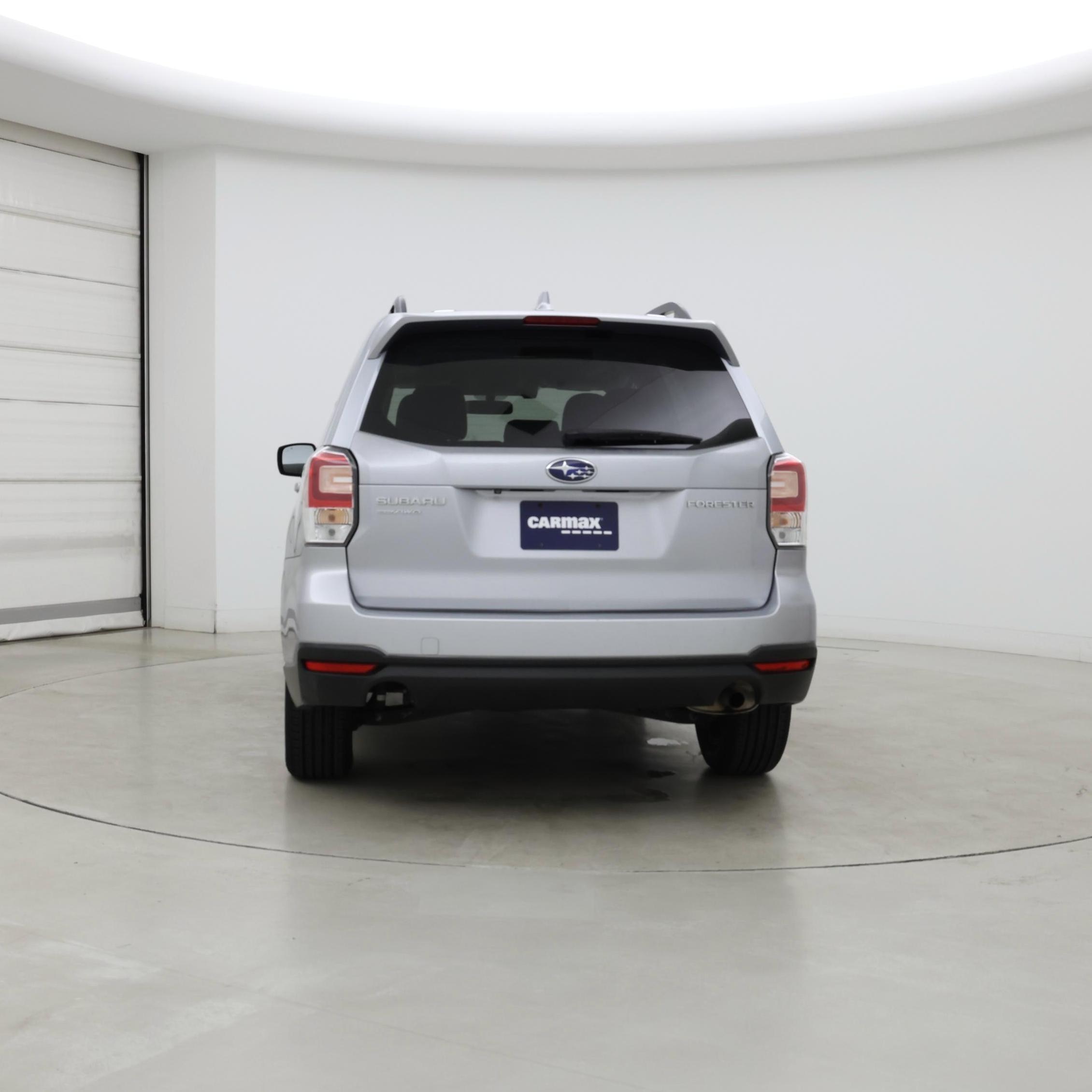 Thumbnail: 2017 Subaru Forester - 6